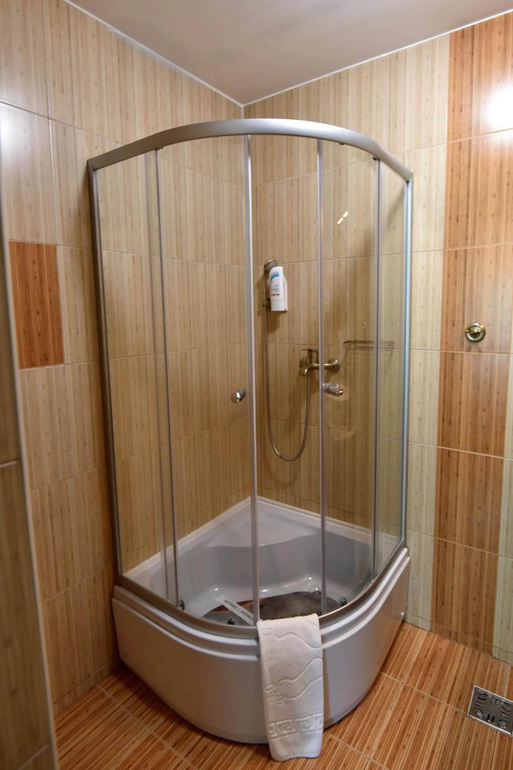 Shower in Conac Bavaria