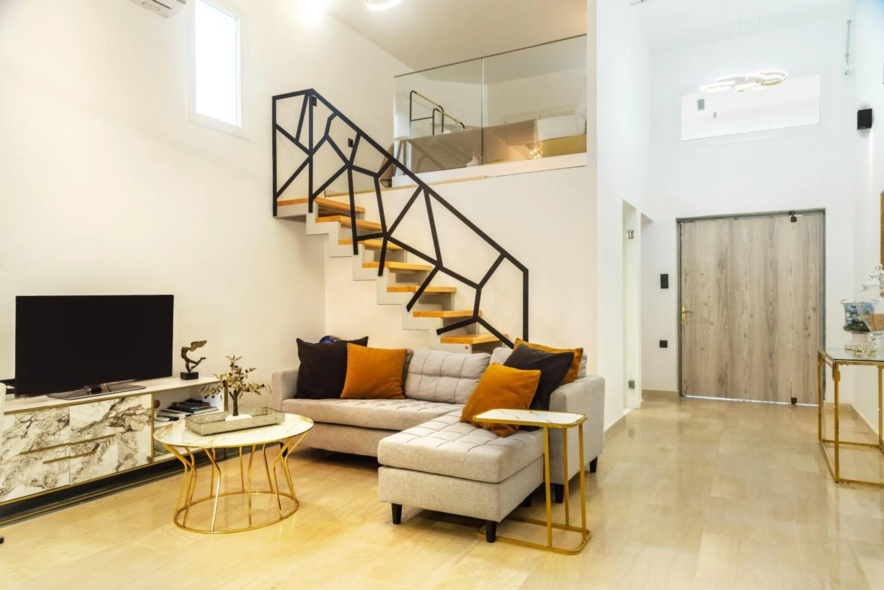 TV and multimedia in Victoria's Suites Corfu