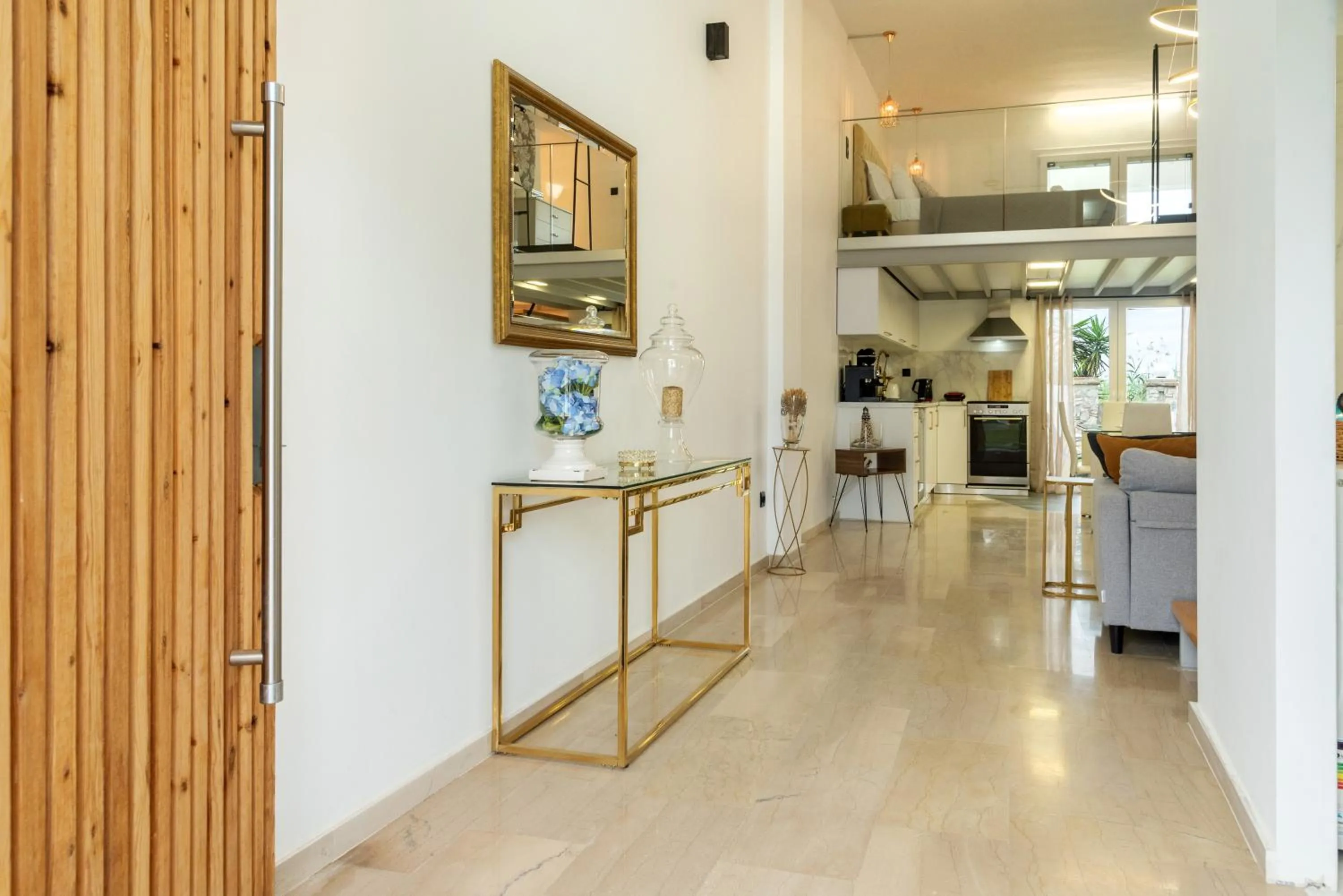 Facade/entrance in Victoria's Suites Corfu