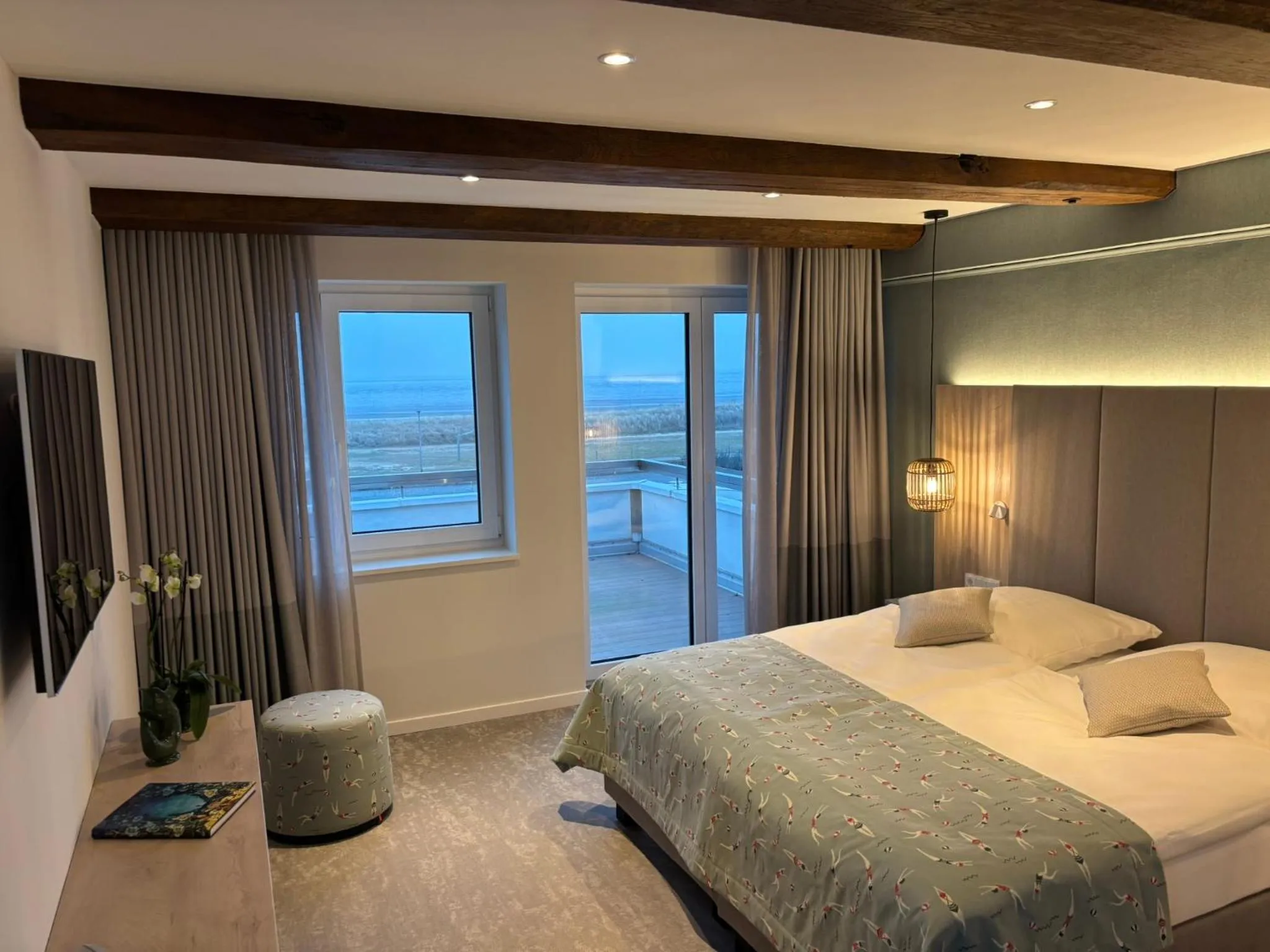 Bed in Hotel Strandhus