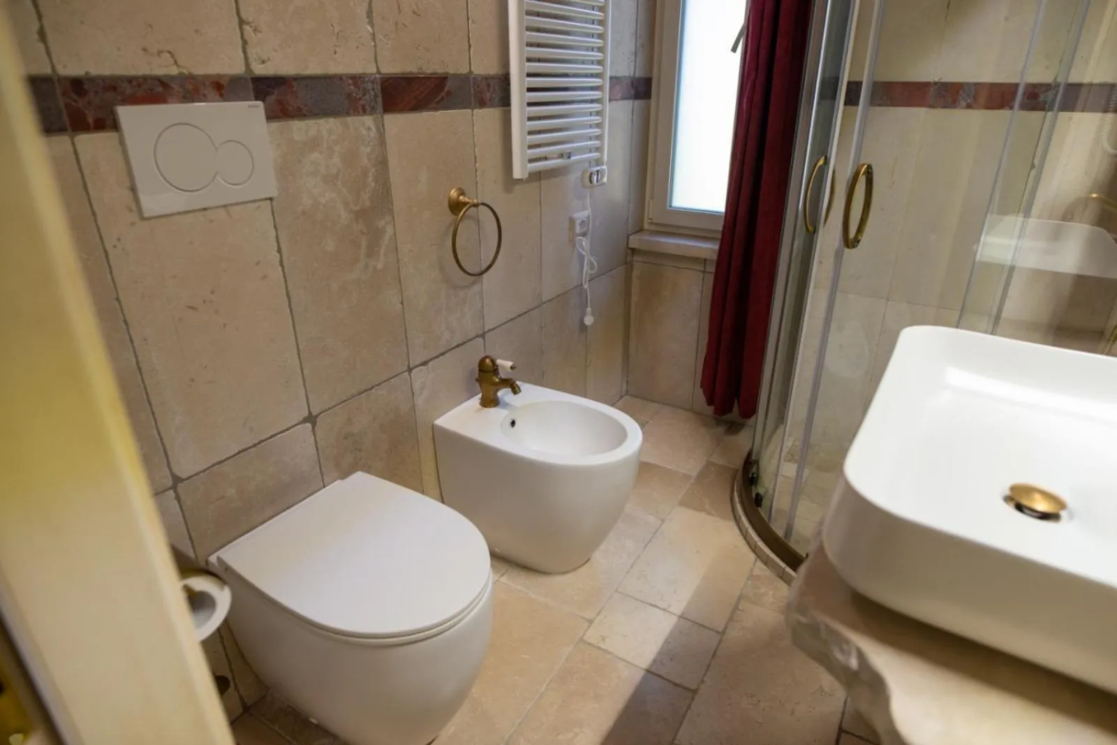 Bathroom in Masseria Antoglia