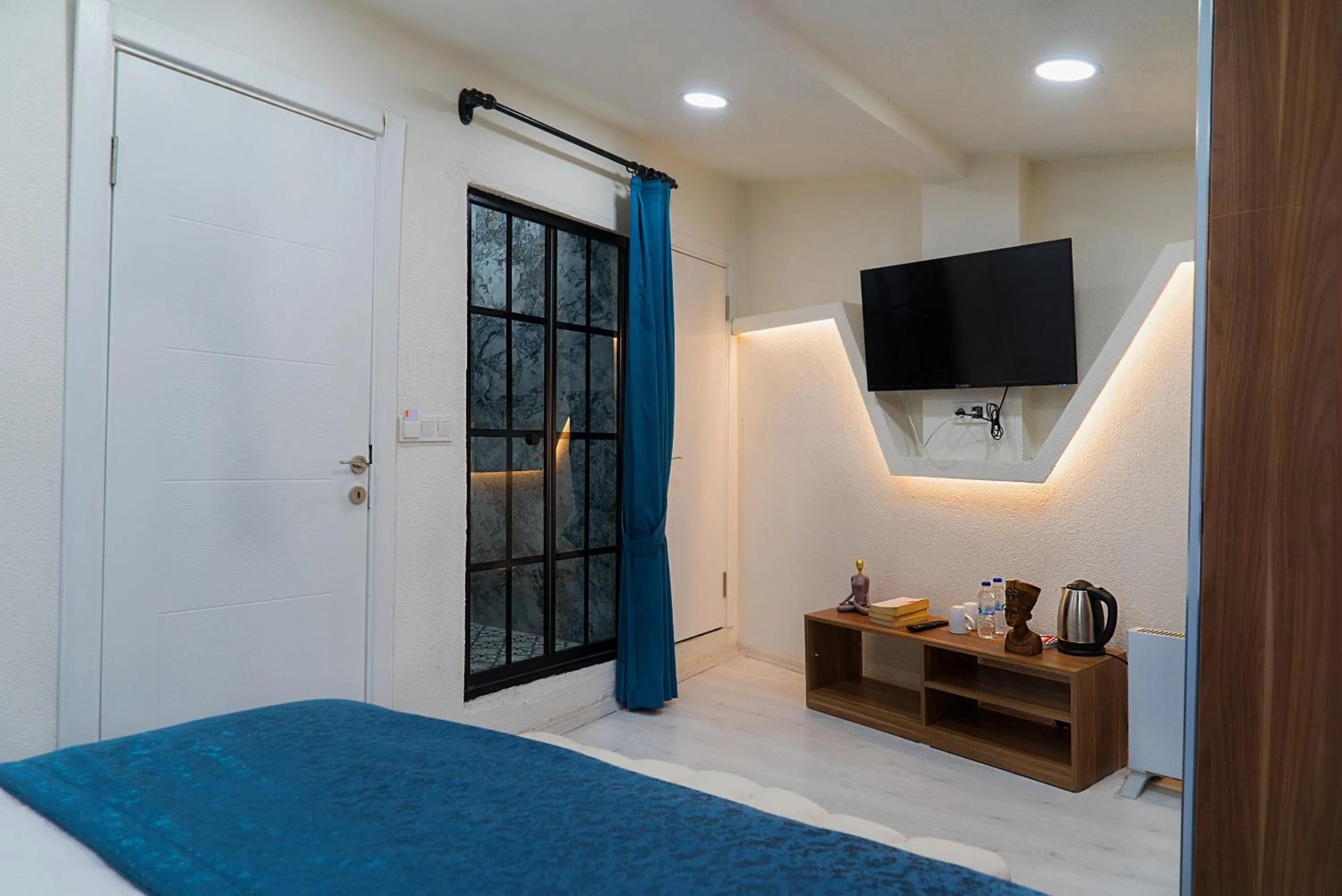 Bed in The Havana Residence