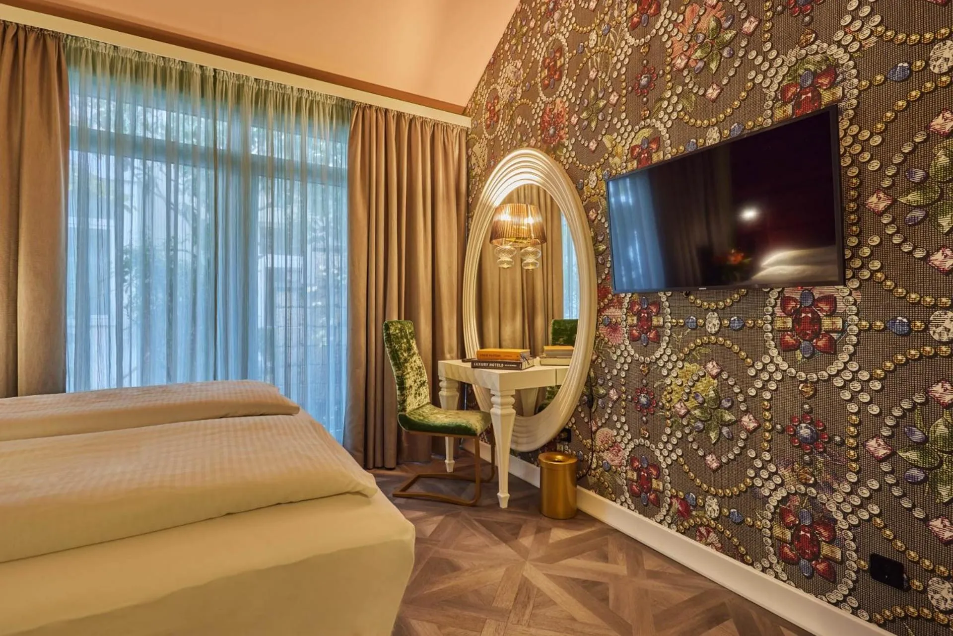 Photo of the whole room, Bed in Classic Hotel Harmonie