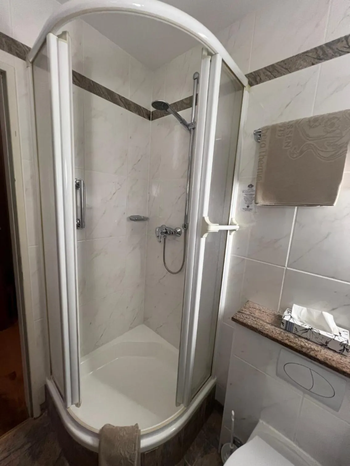 Shower in Parkhotel Maasberg GmbH