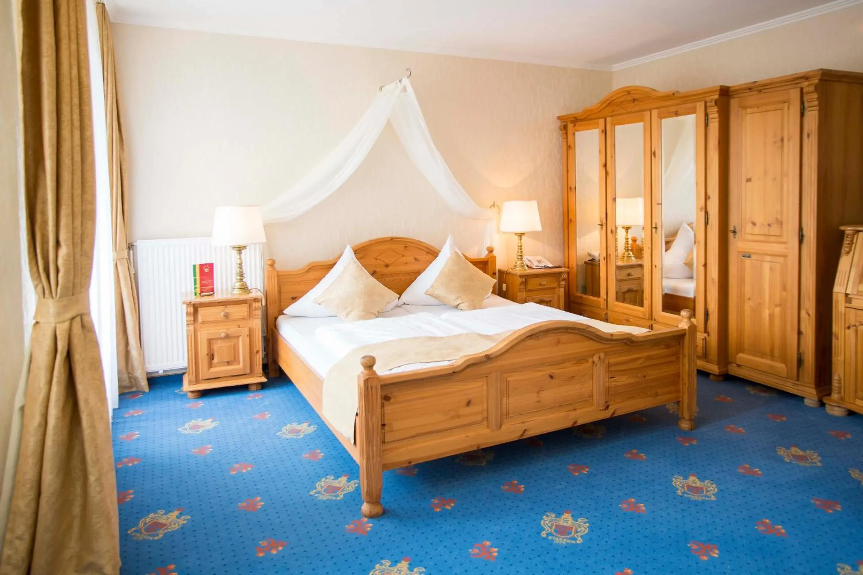 Economy Double Room in Parkhotel Maasberg GmbH Economy Double Room in Parkhotel Maasberg GmbH