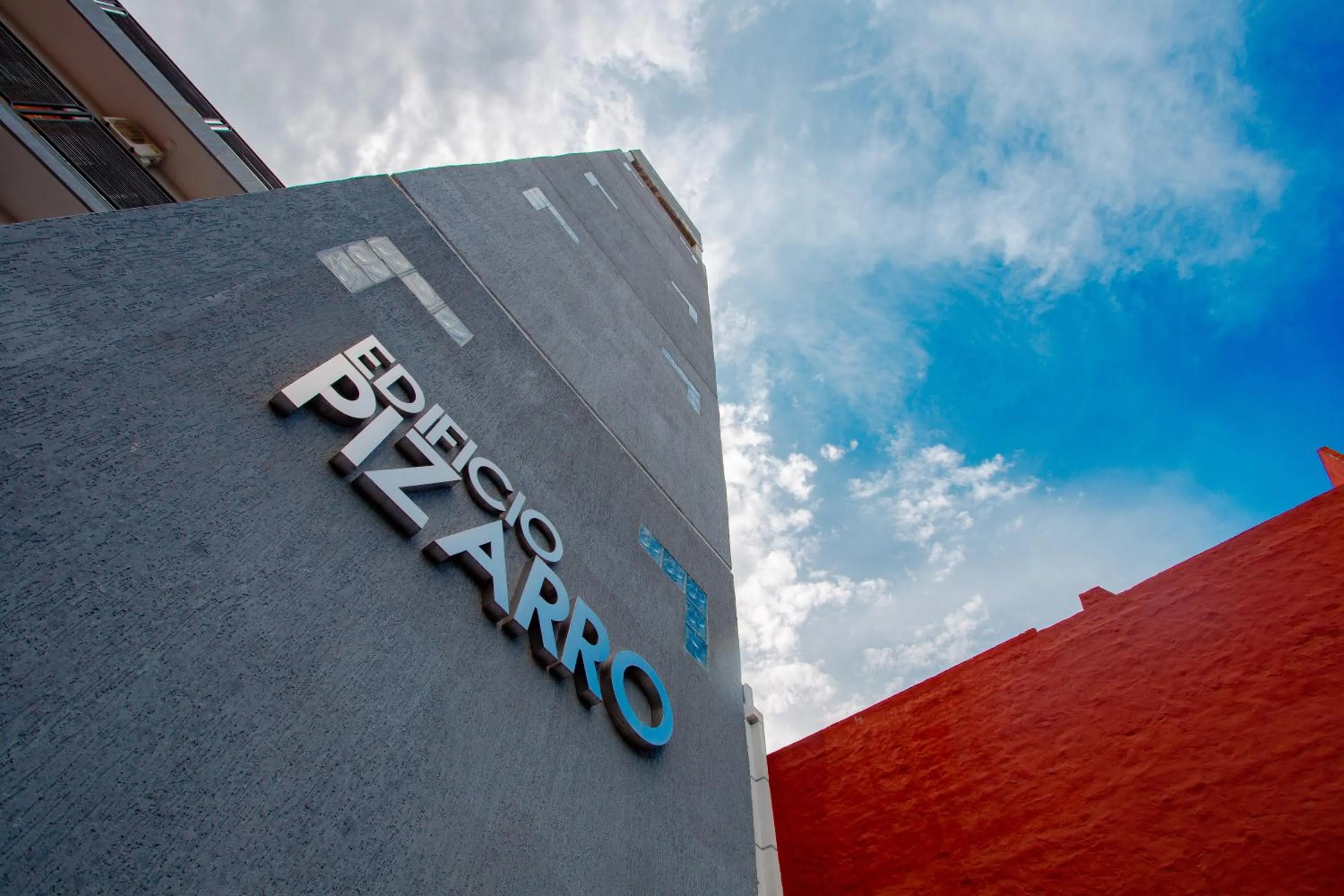 Property building in Asuncion Soho - Departamentos