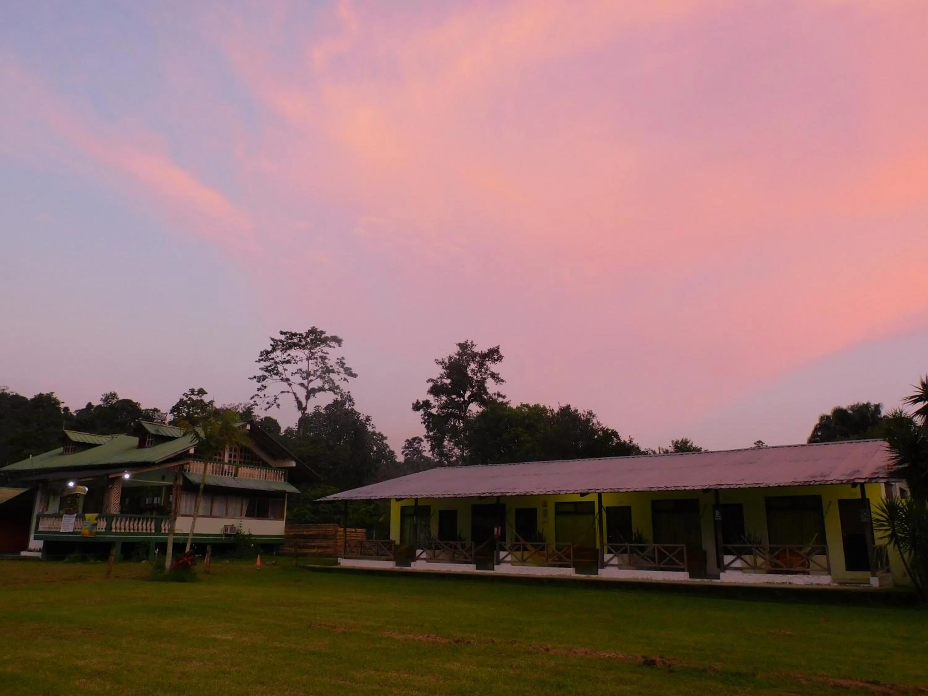 Property building in Puerto Quito Lodge