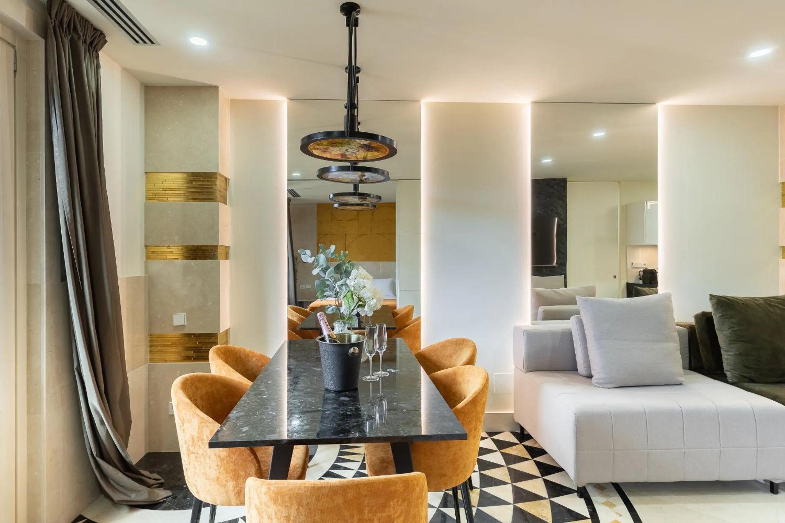 Living room in Cosmo Apartments Rambla Catalunya