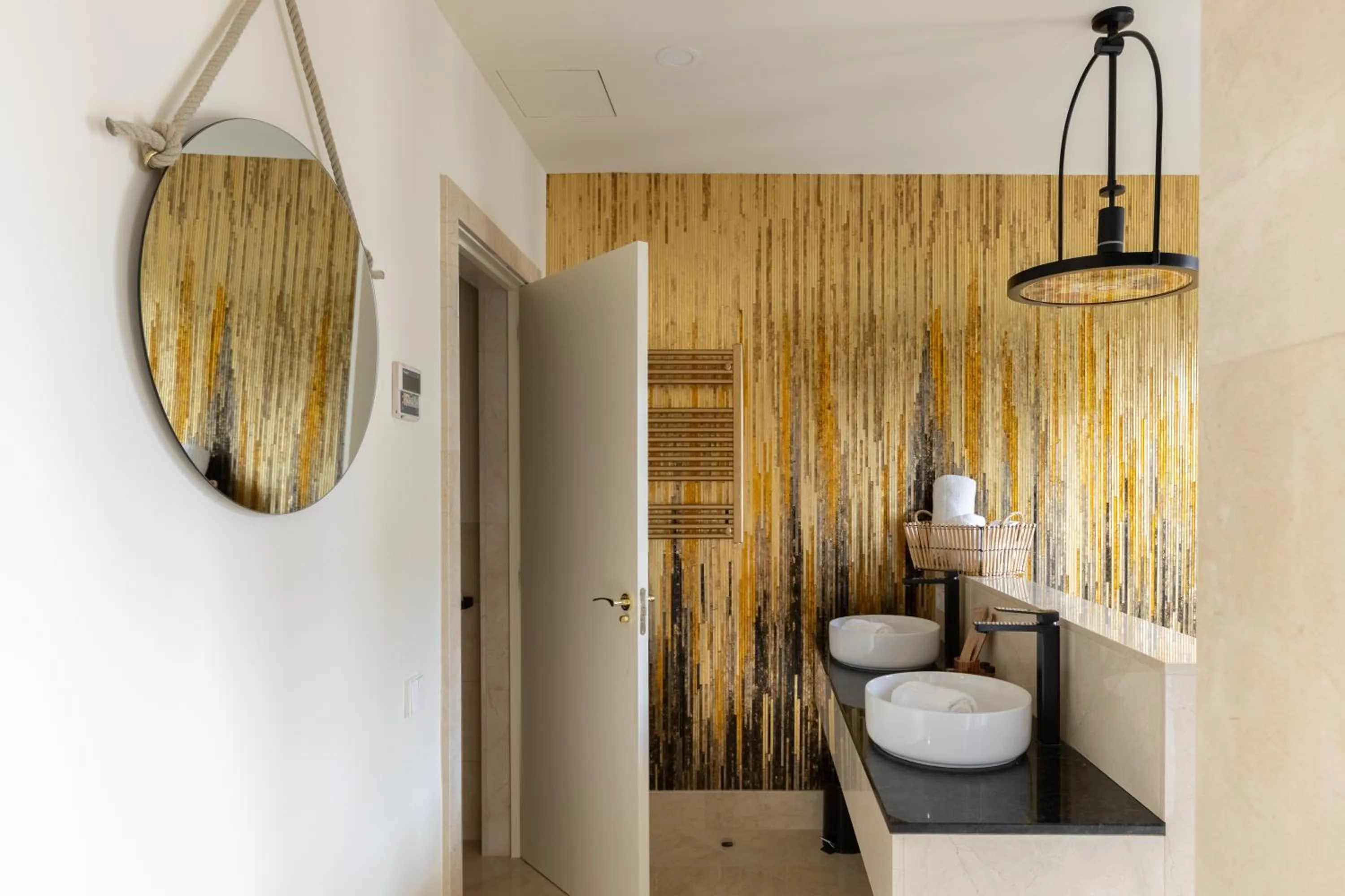 Bathroom in Cosmo Apartments Rambla Catalunya