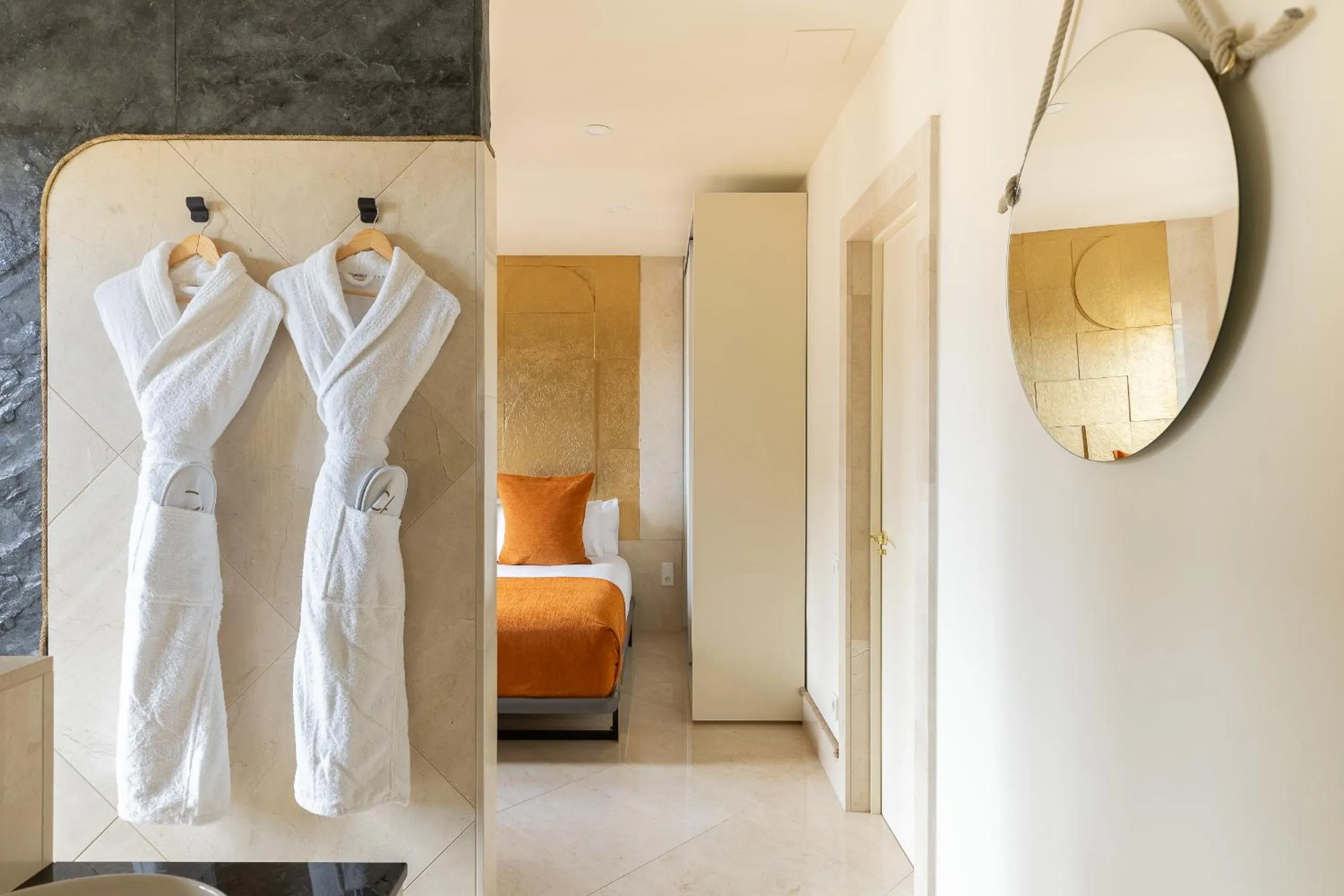 Bedroom, Bed in Cosmo Apartments Rambla Catalunya