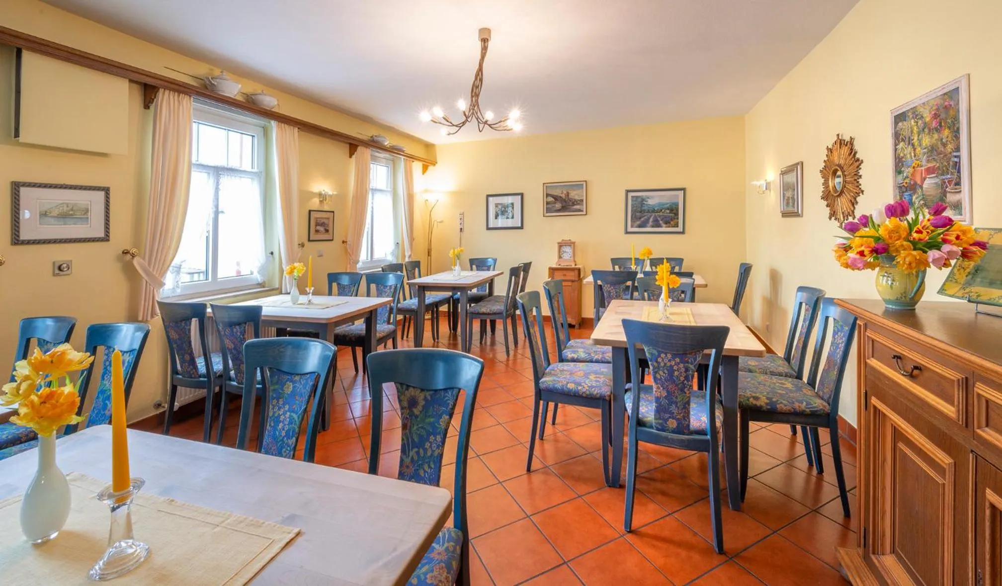 Restaurant/places to eat in Hotel Gasthof Zum Rössle