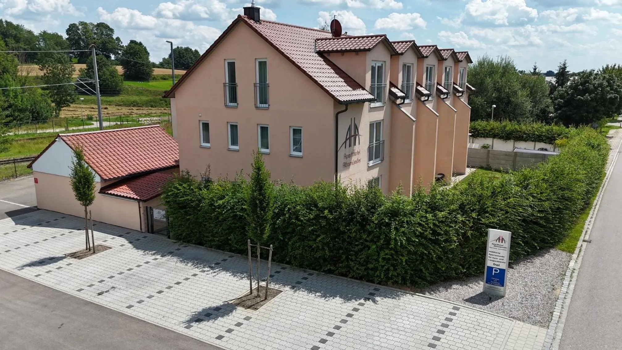 Property building in Aparthotel Altomünster - Garni