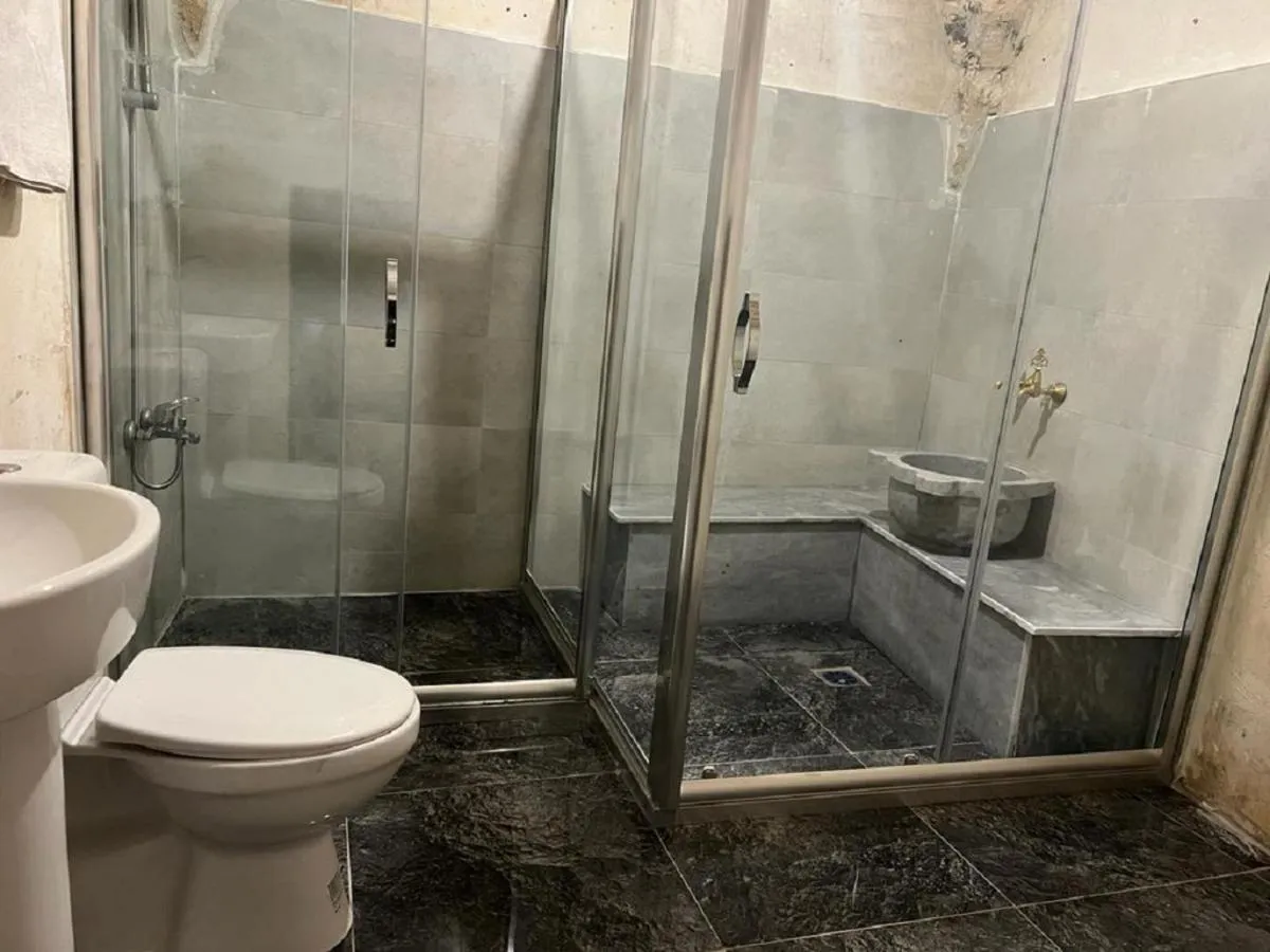 Public Bath in Hasbahan Konak