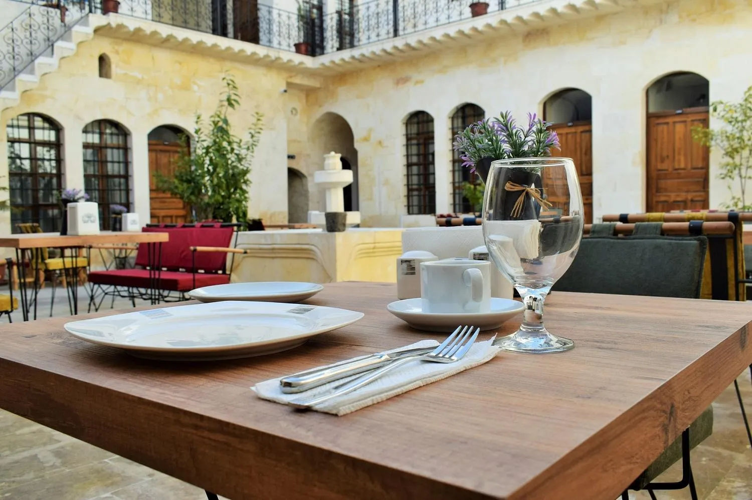 Property building in Hasbahan Konak