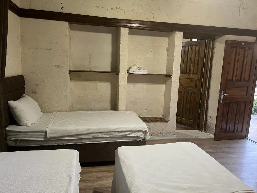 Bed in Hasbahan Konak