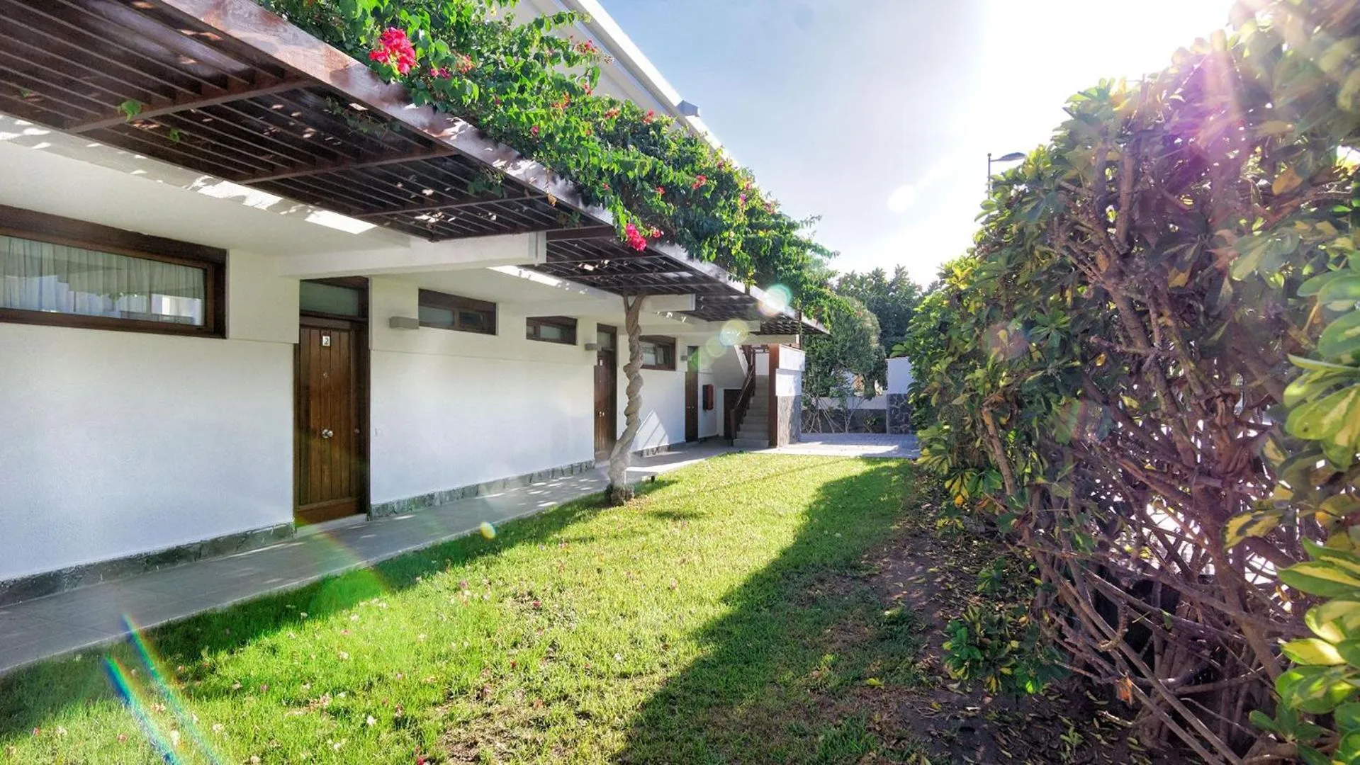 Garden in Las Nasas by Labranda