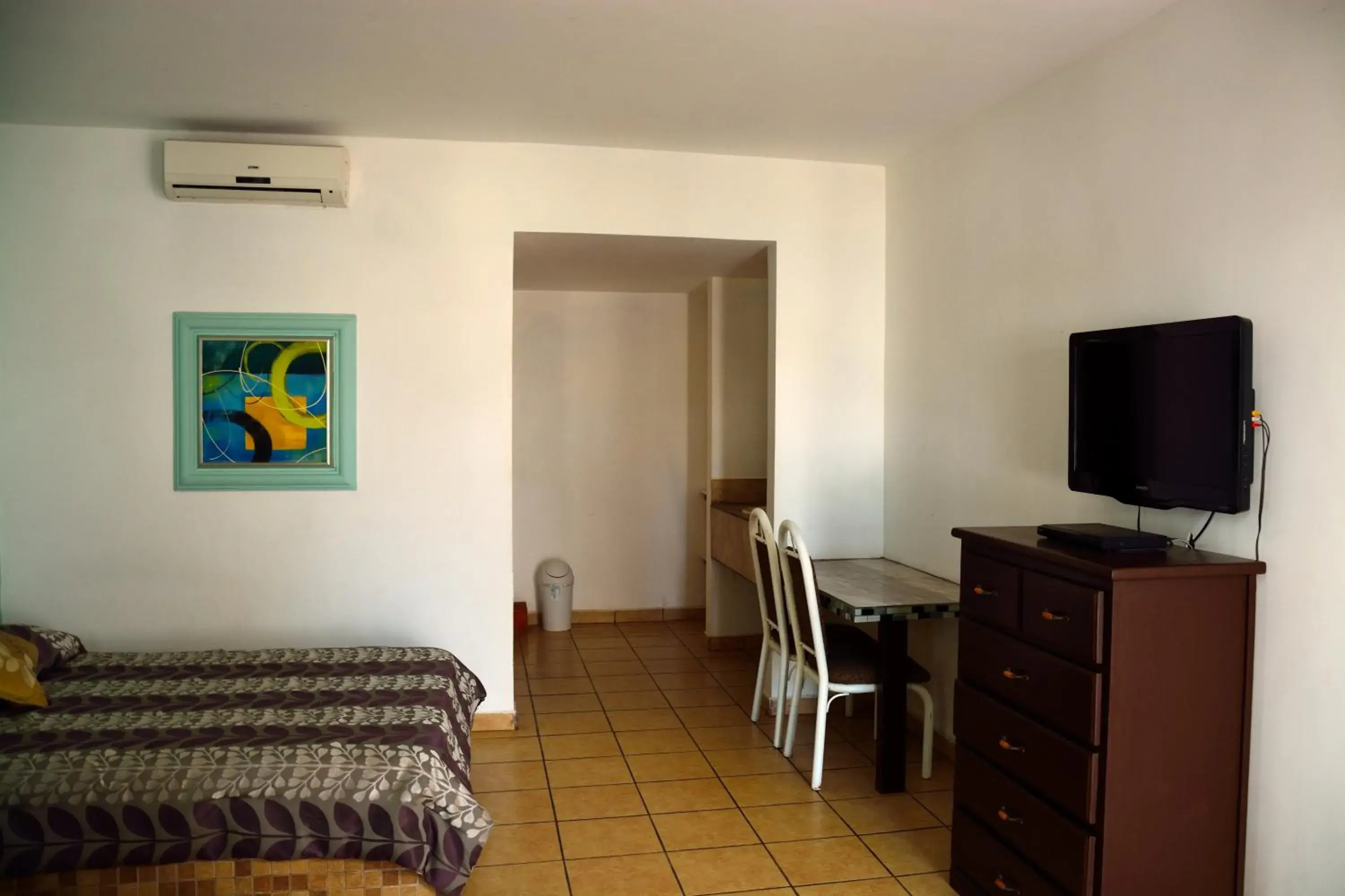 Single Room in Eco Bay Hotel Single Room in Eco Bay Hotel