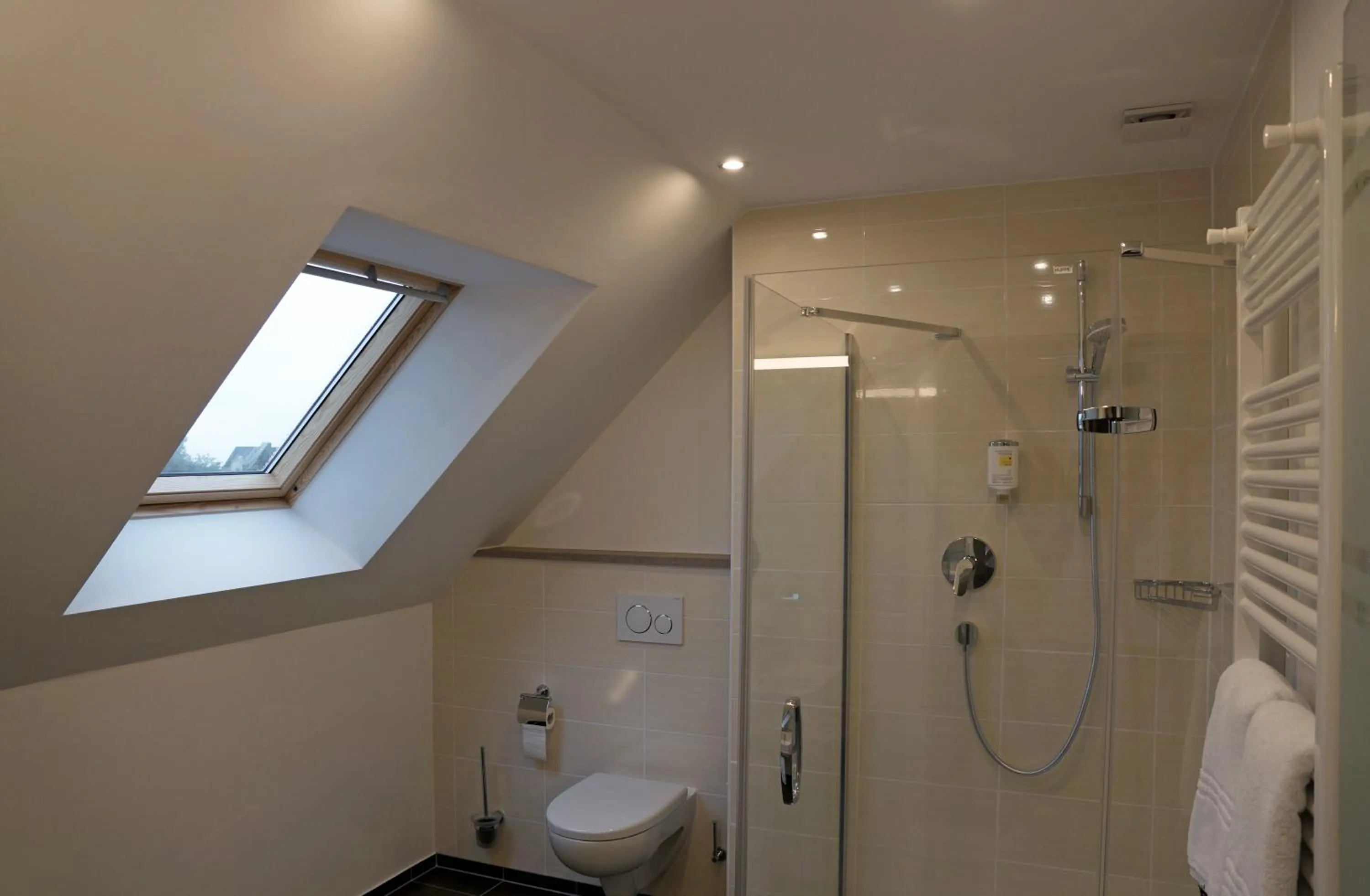 Bathroom in Hünerbein's Posthotel