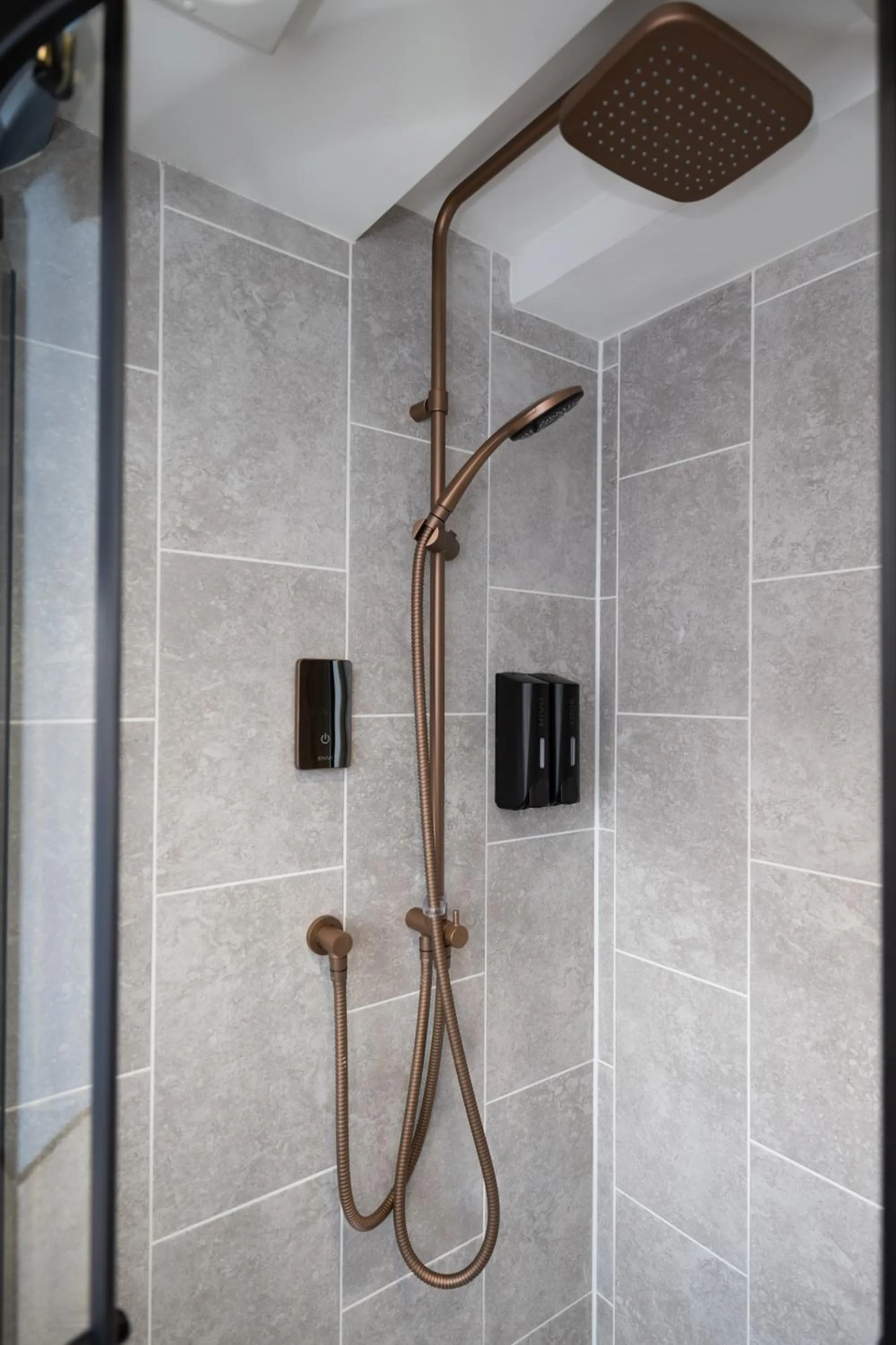 Riize Boutique Hotel Worcester Self Check-in City Centre