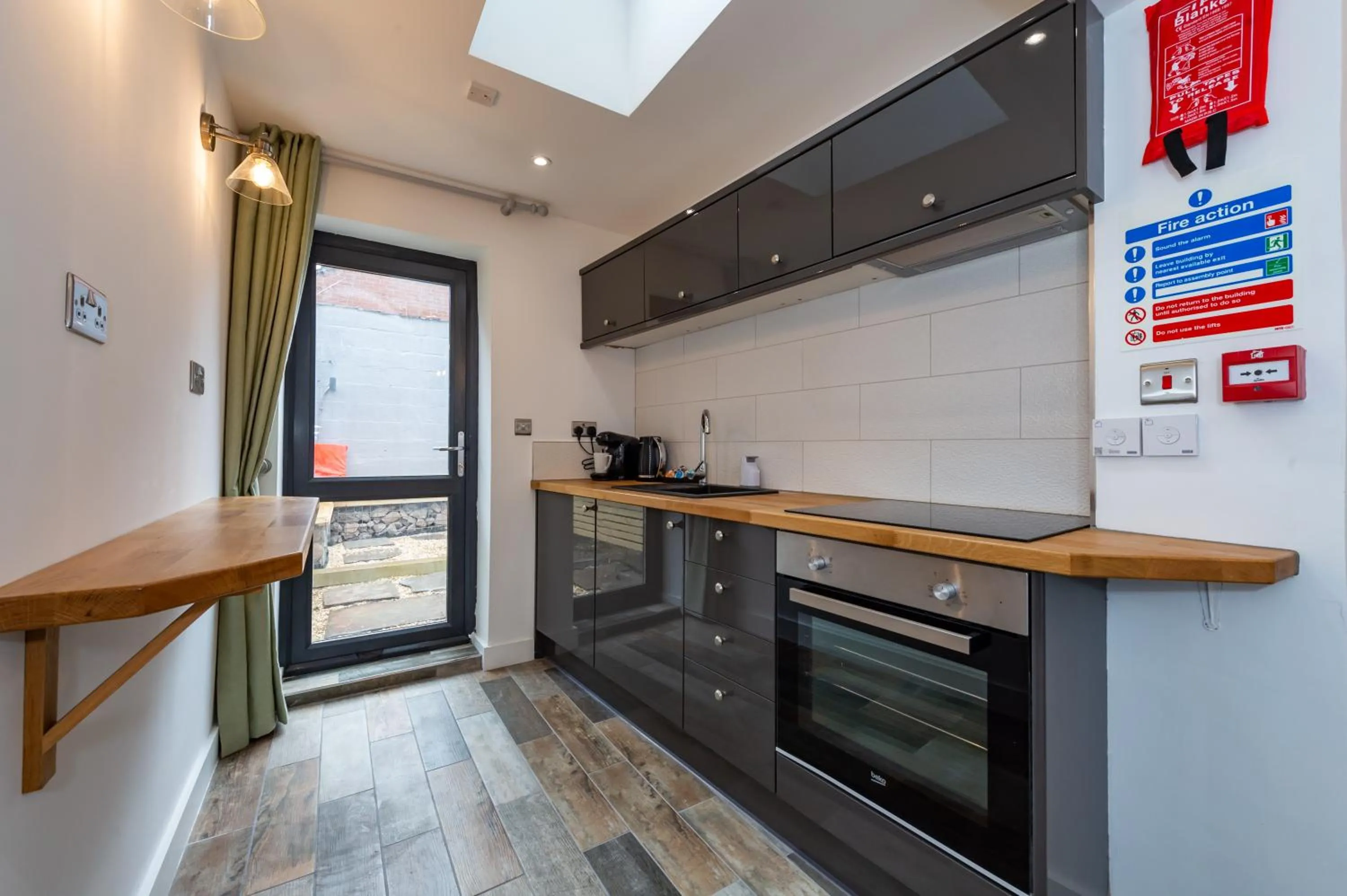 Riize Boutique Hotel Worcester Self Check-in City Centre