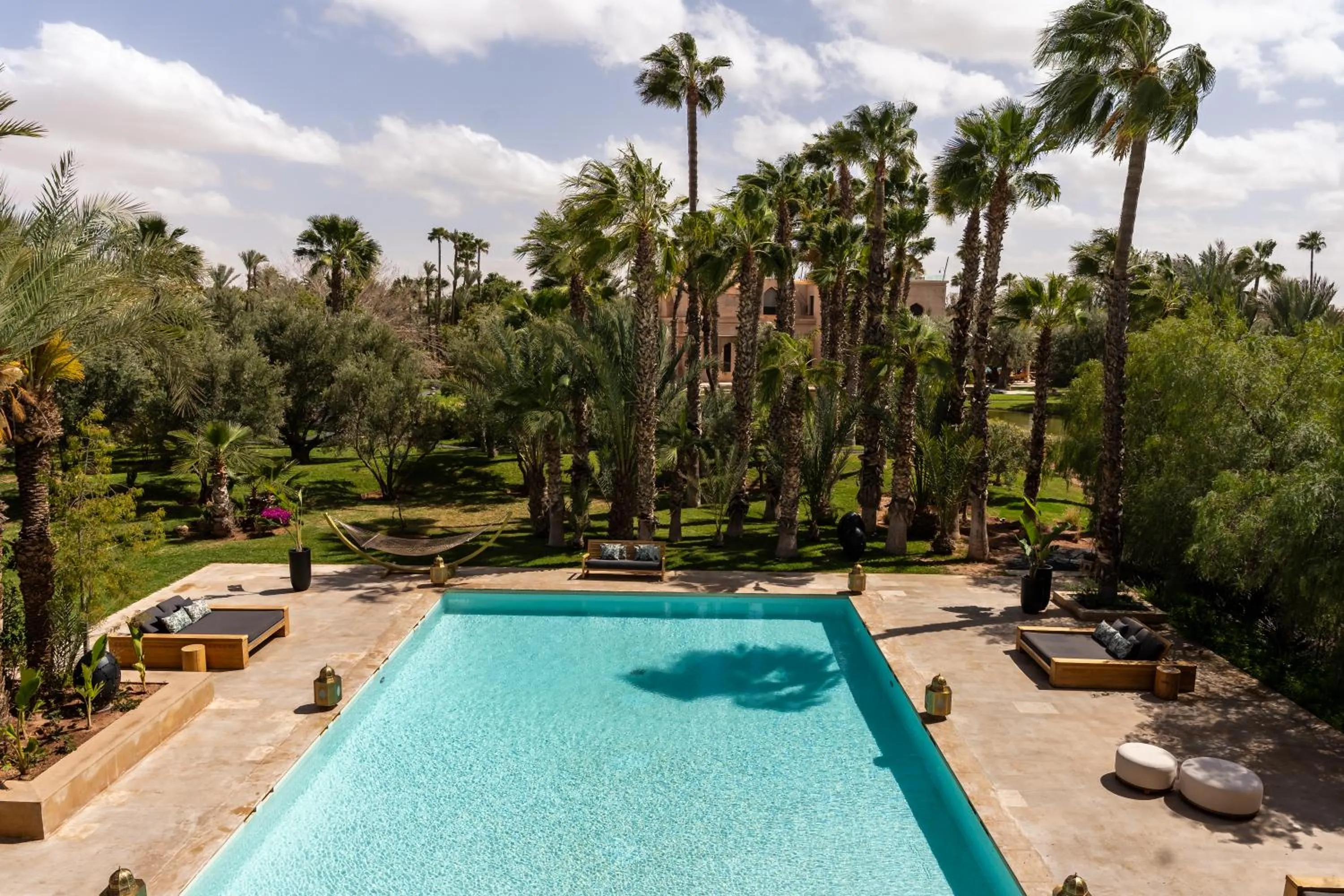 Spring in Palais Namaskar