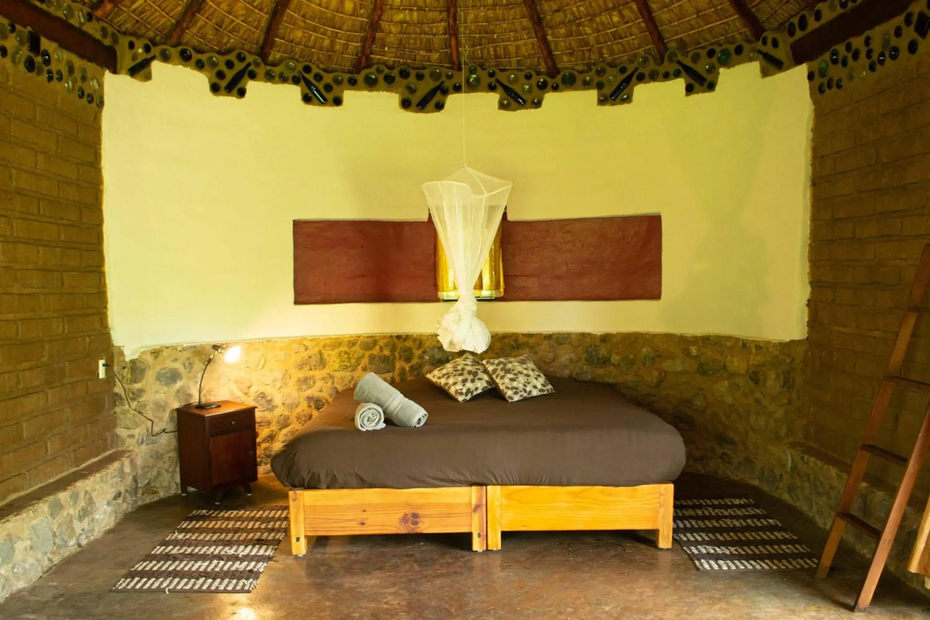 Bungalow in Yolitia Wellness Bungalow in Yolitia Wellness