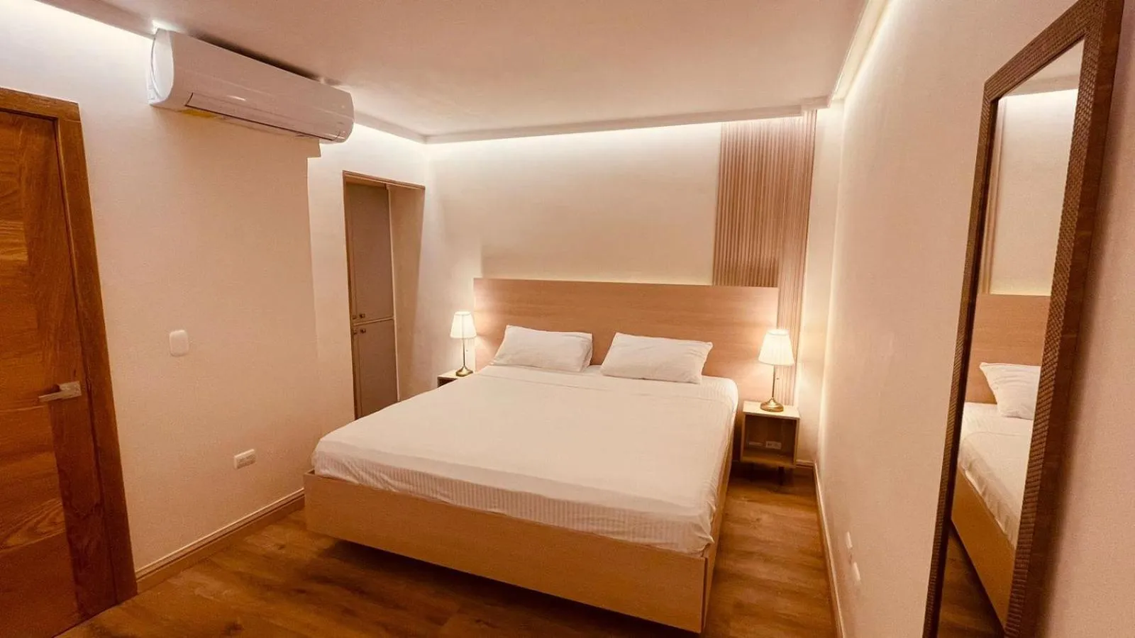 Bed in Hotel La Colonia