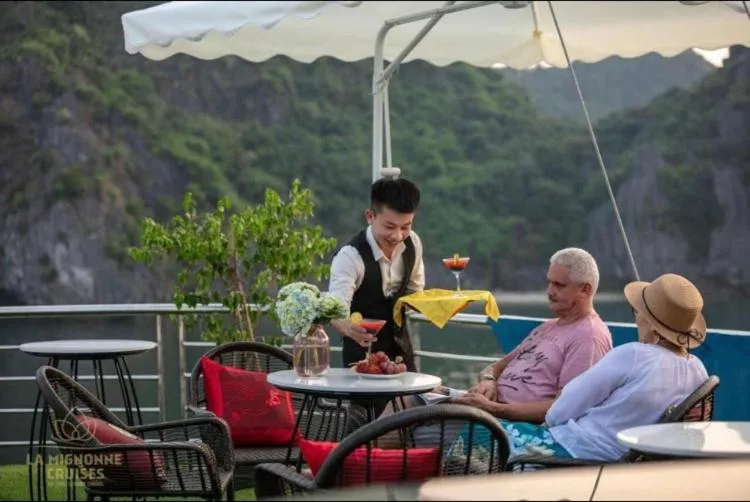 Activities in Calet Hotel