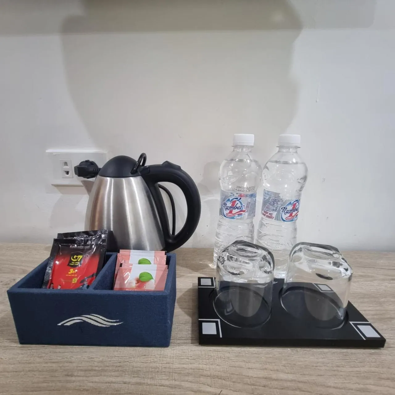 Coffee/tea facilities in Calet Hotel