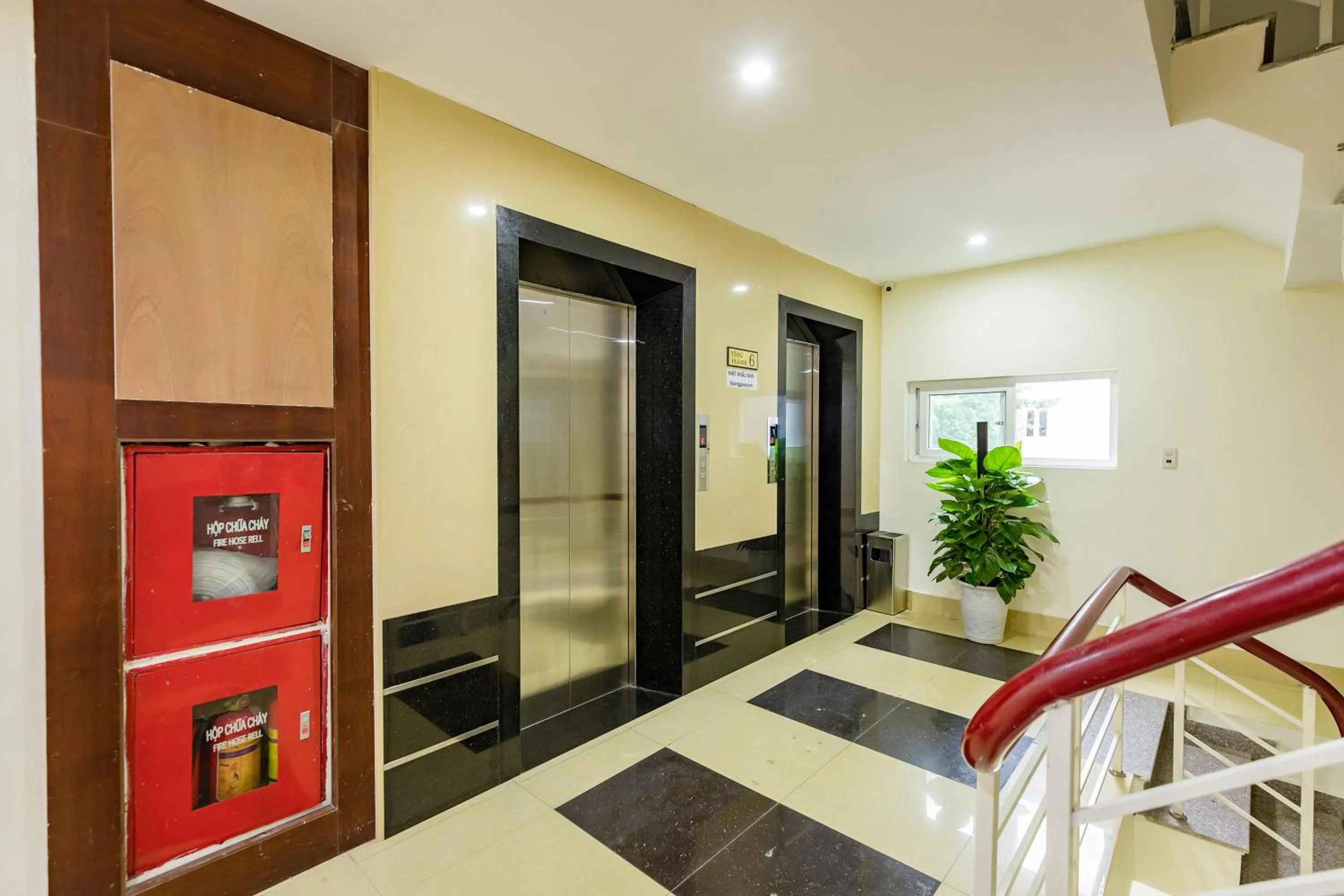 elevator in Calet Hotel