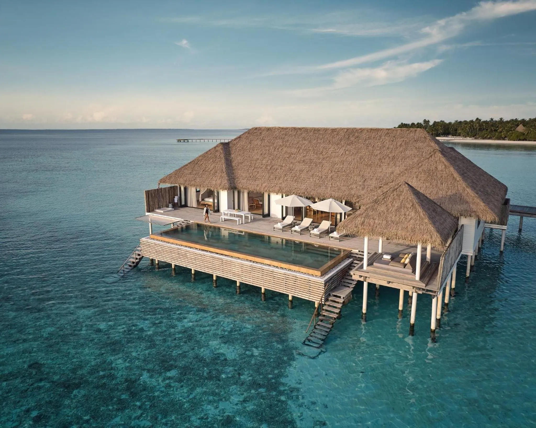 Property building in COMO Maalifushi
