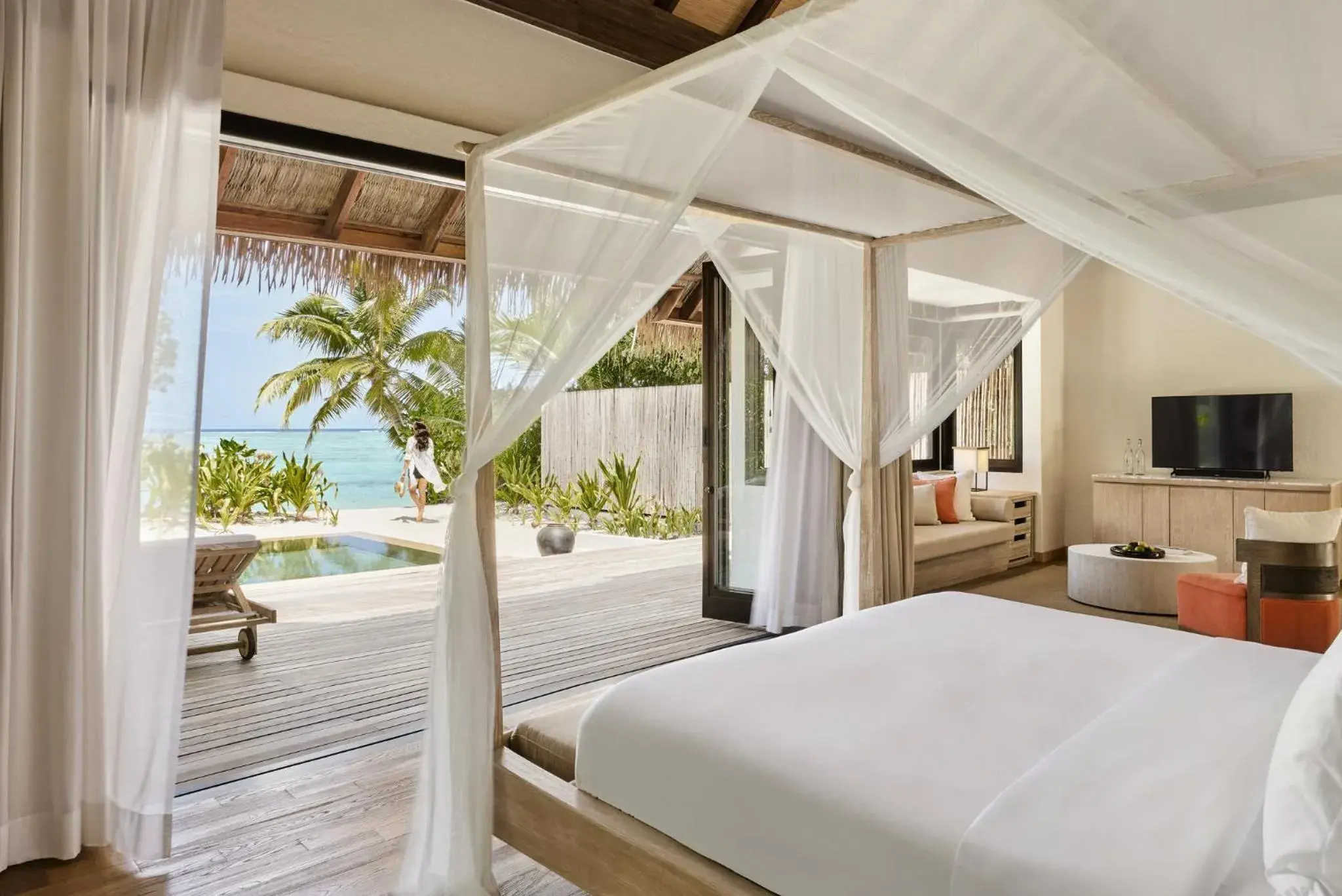 Beach Suite with Private Pool in COMO Maalifushi Beach Suite with Private Pool in COMO Maalifushi