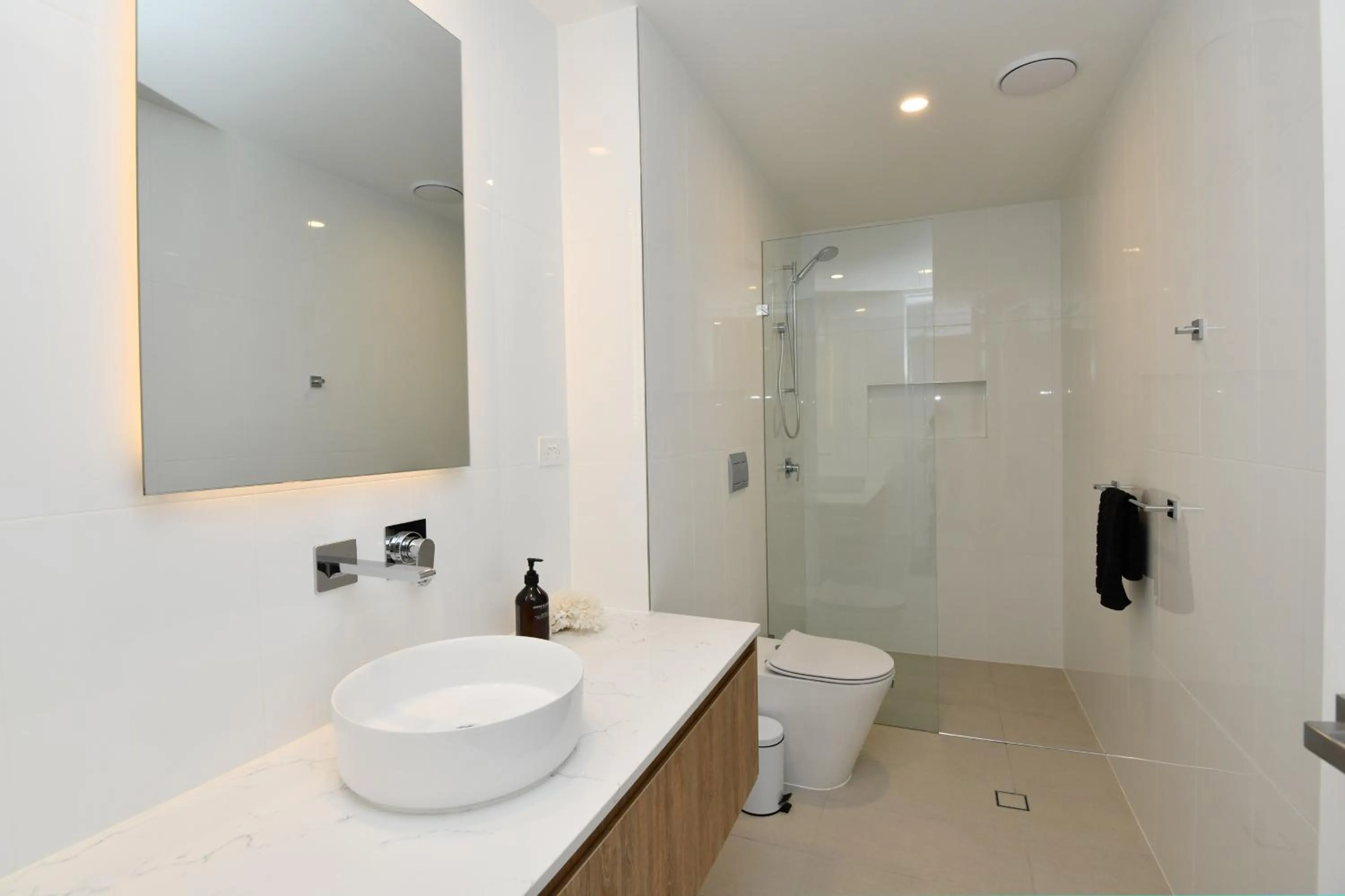 Bathroom in X Kirra Apartments