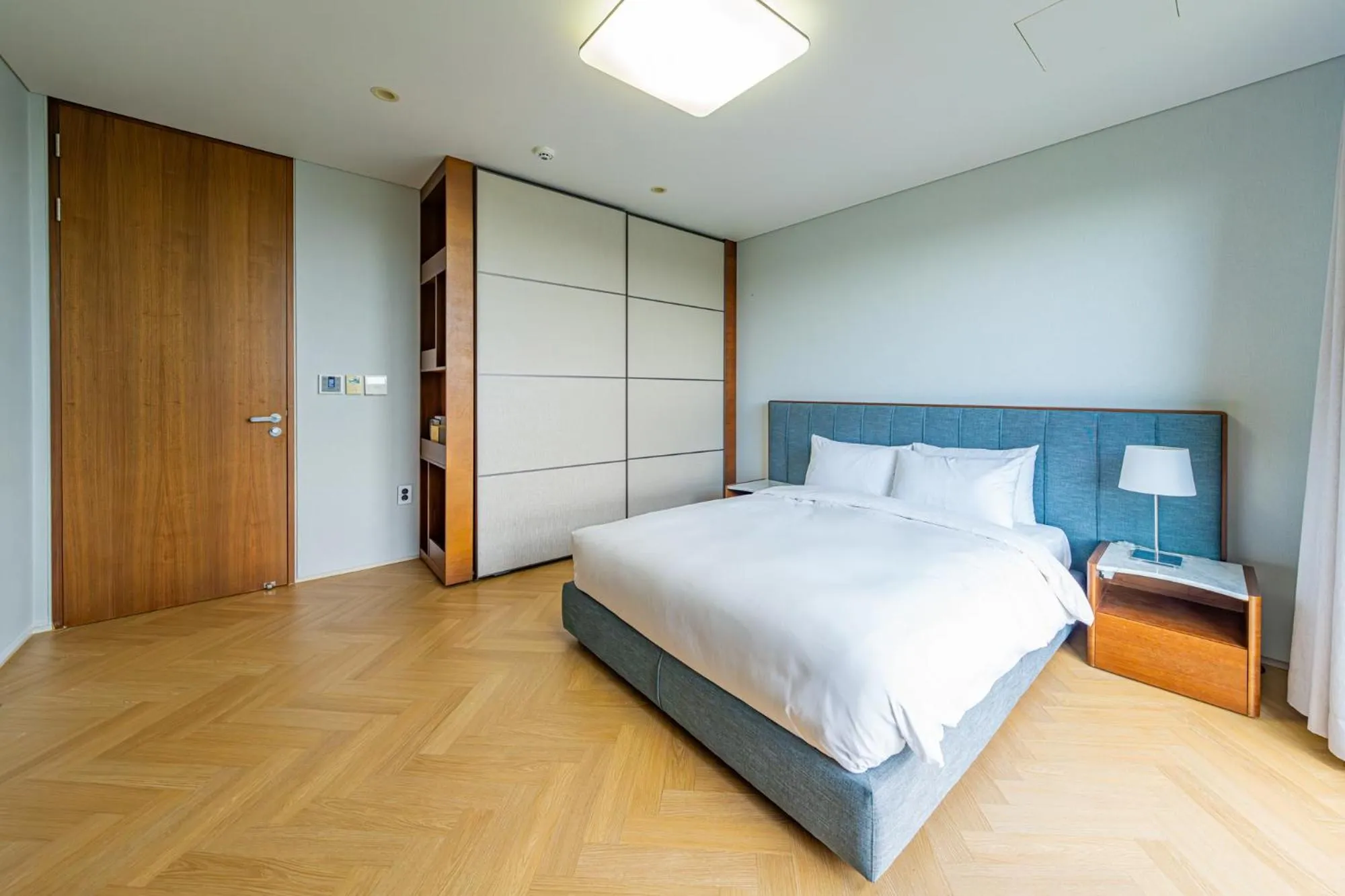 Bedroom, Bed in Velum Resort