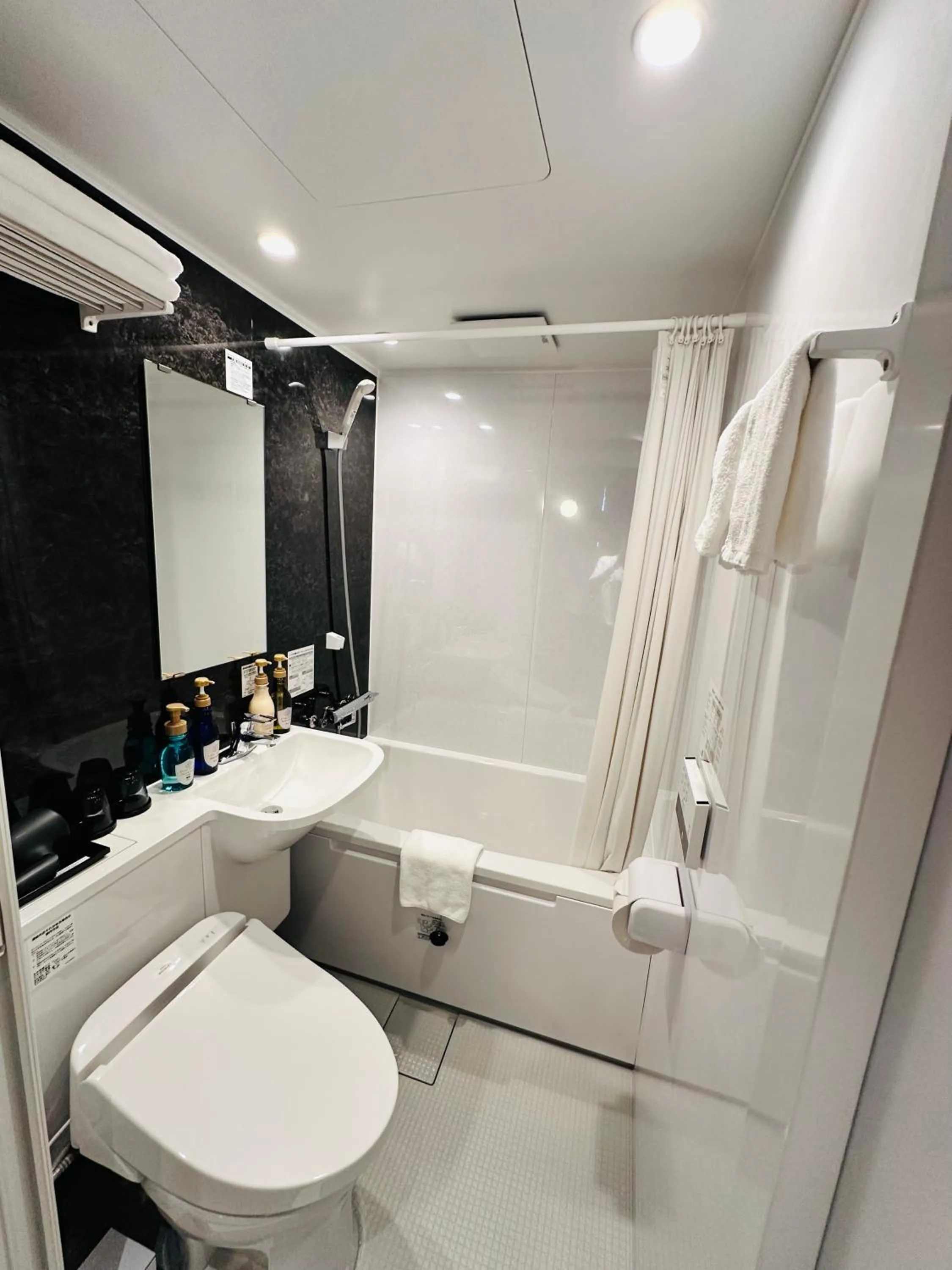 Bathroom in LOF HOTEL Shimbashi