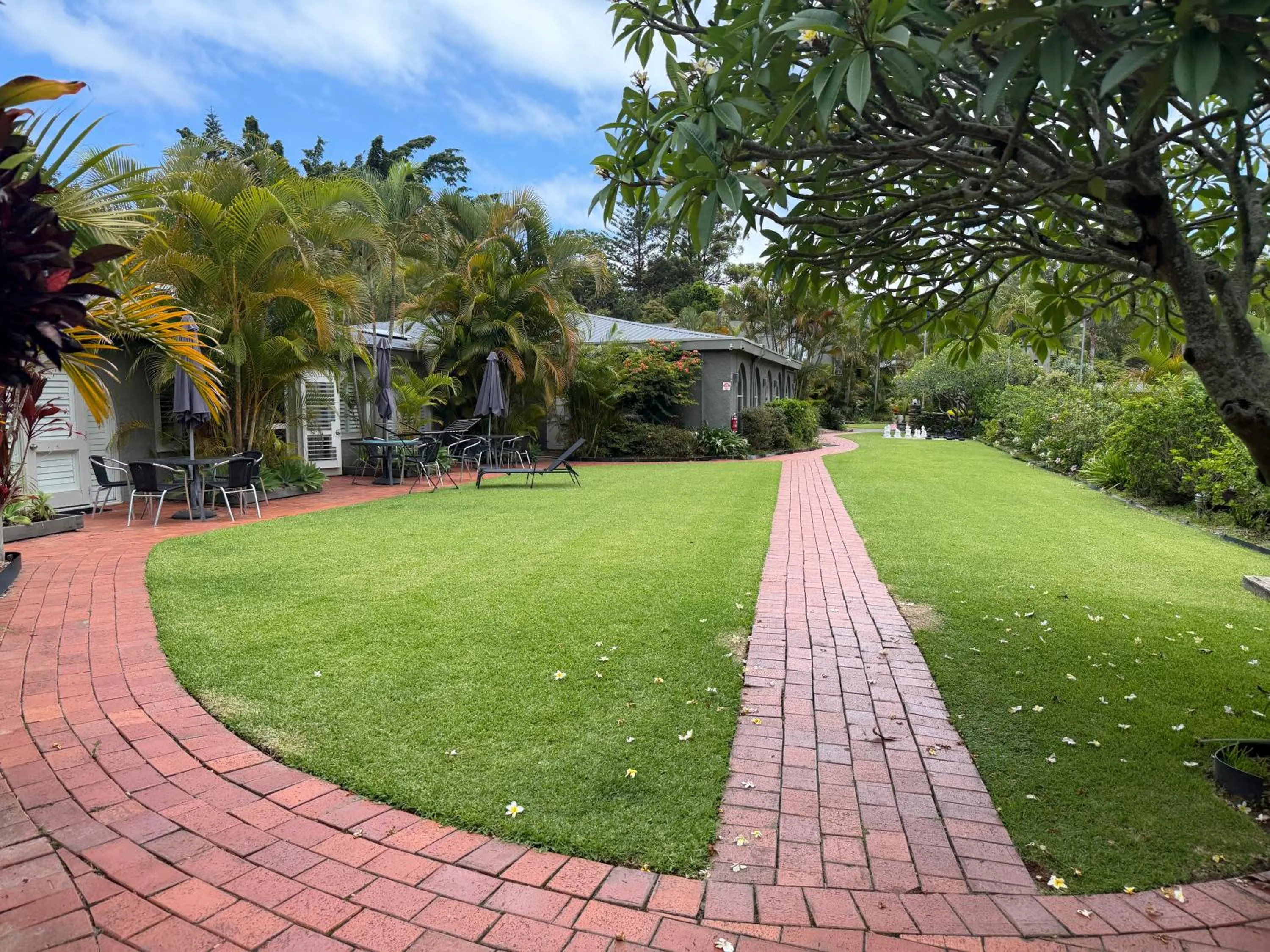 Spring in Korora Bay Village Resort