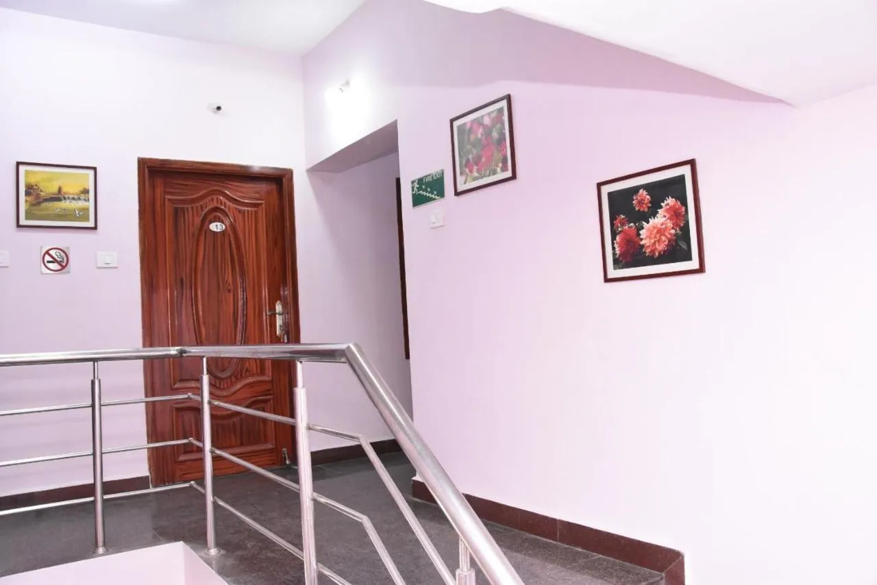Property building in Aishwaryam Deshna Service Apartment Ambattur Chennai