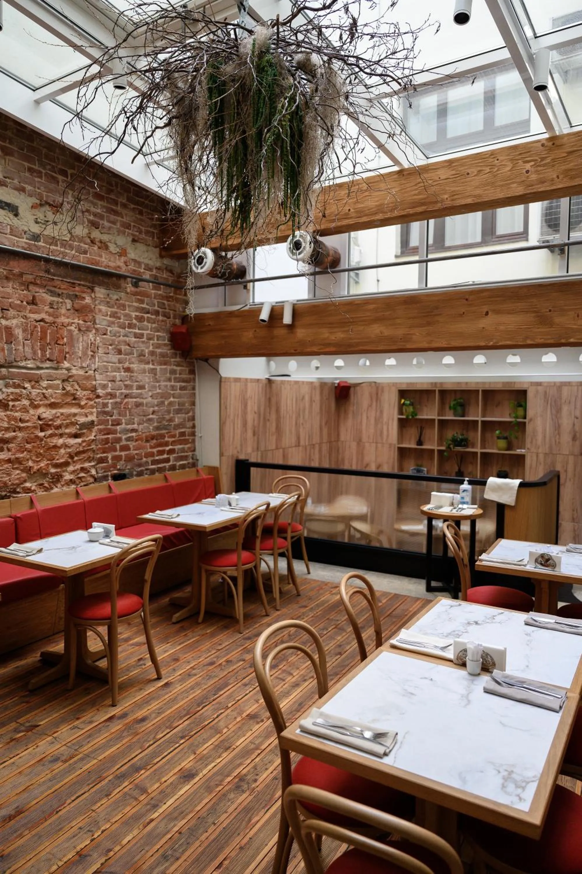 Restaurant/places to eat in Rudolfo Hotel