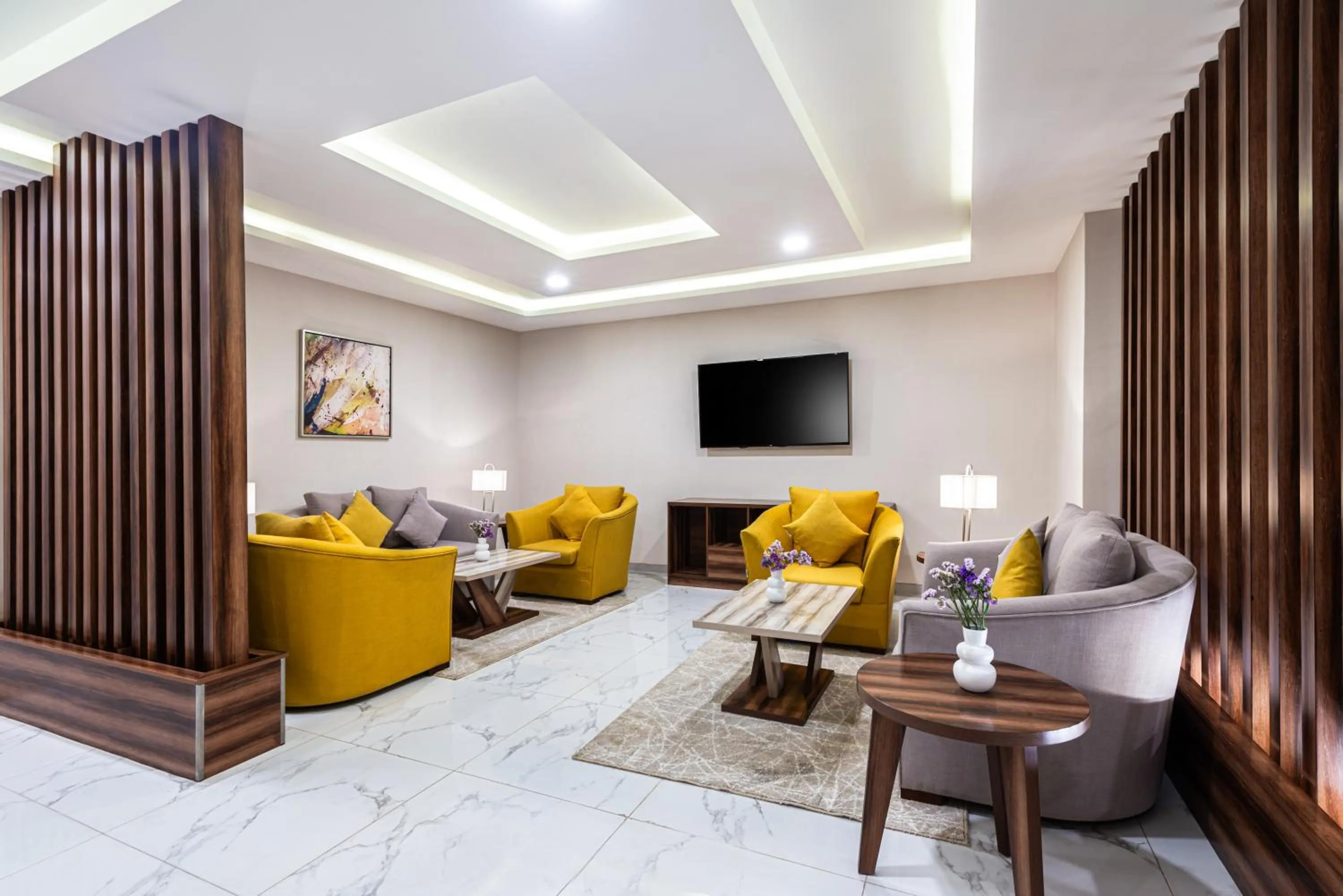 Lobby or reception in The Palaces Hotel Suites - Wadeen