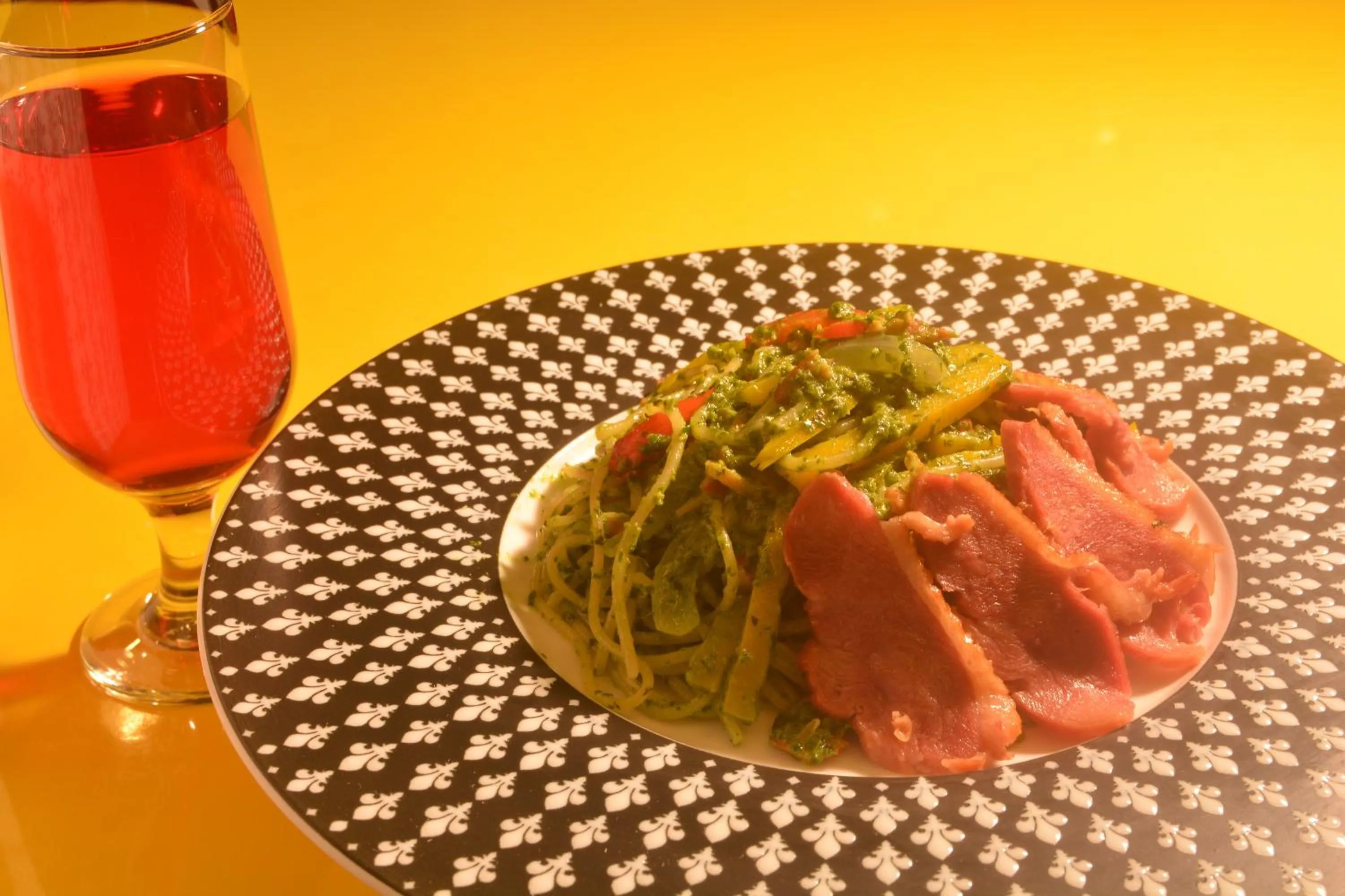 Lunch in Courier Station