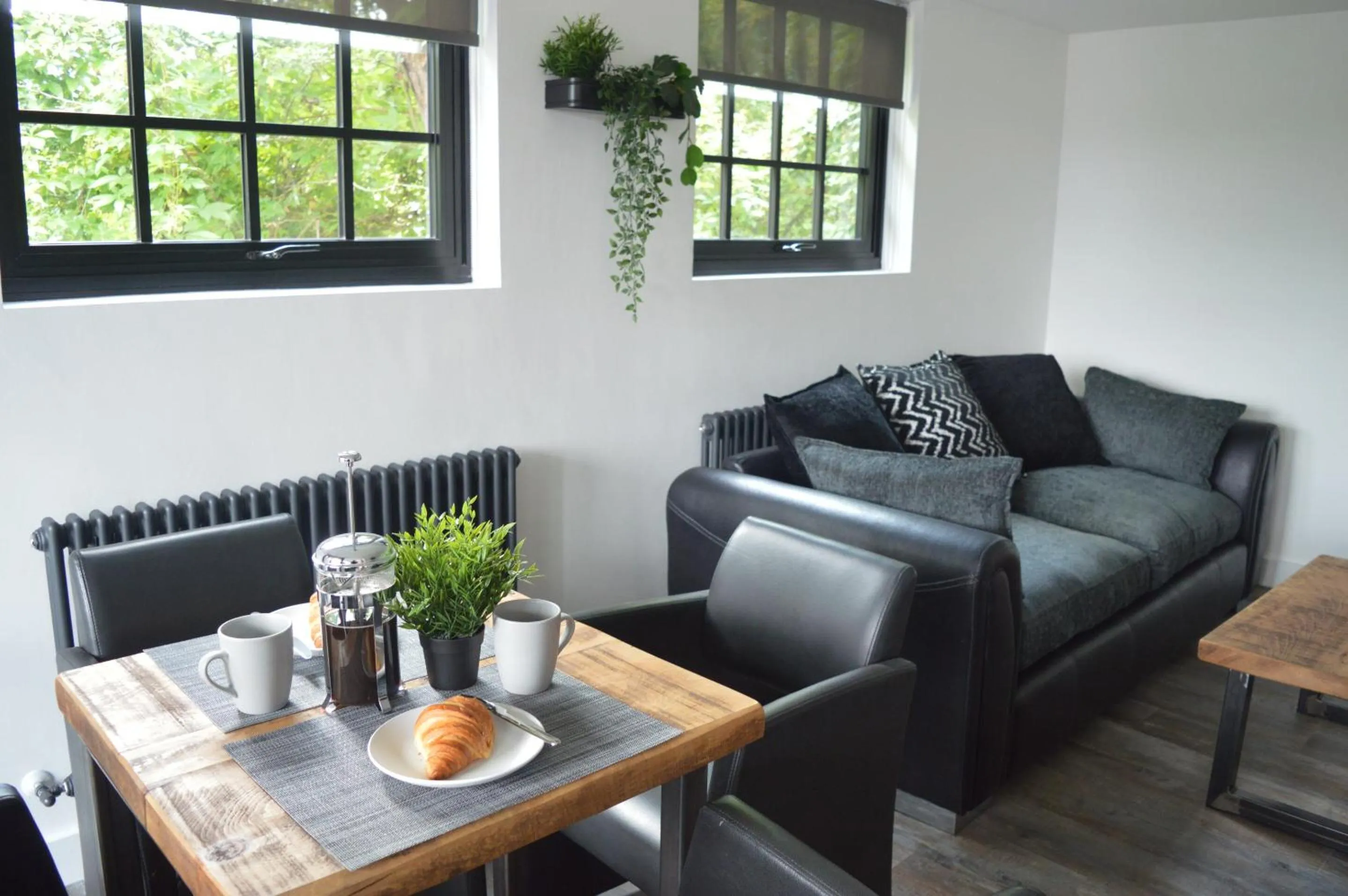 Living room in Booking Urban at Halstead