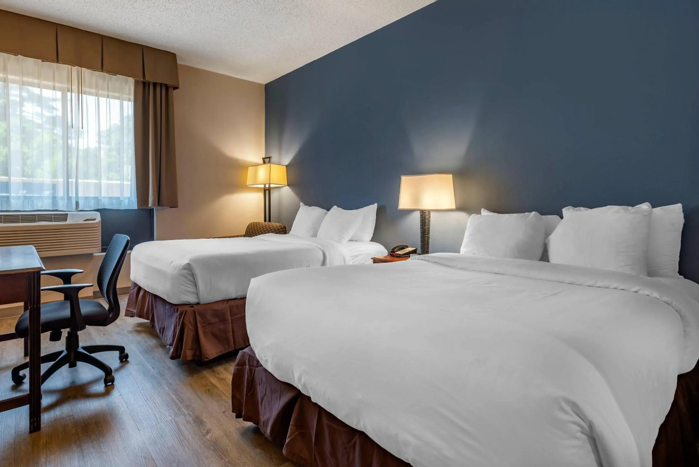 Bedroom, Bed in Comfort Inn Horsham - Philadelphia