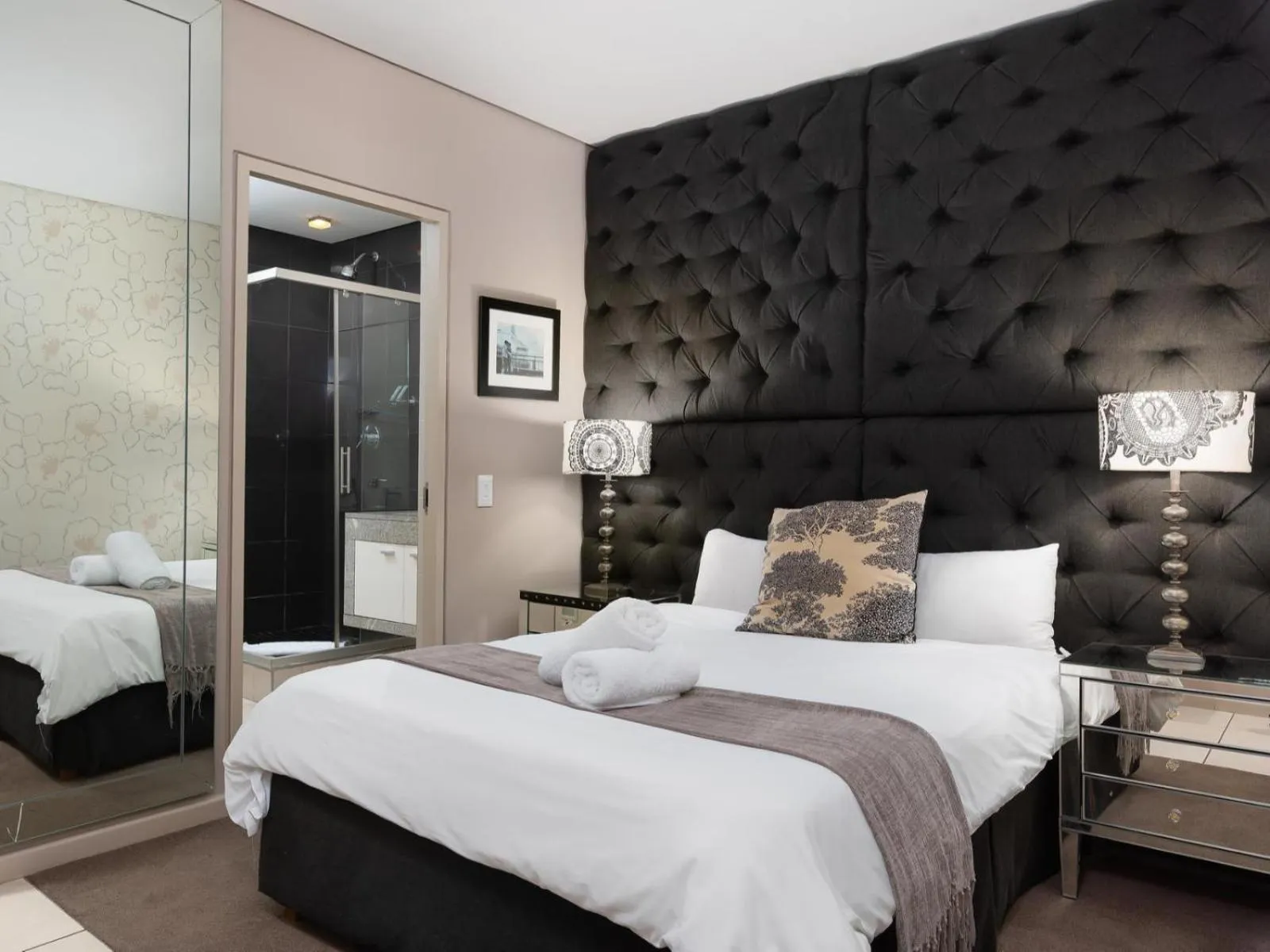 Bed in HarbourEdge Suites by Totalstay