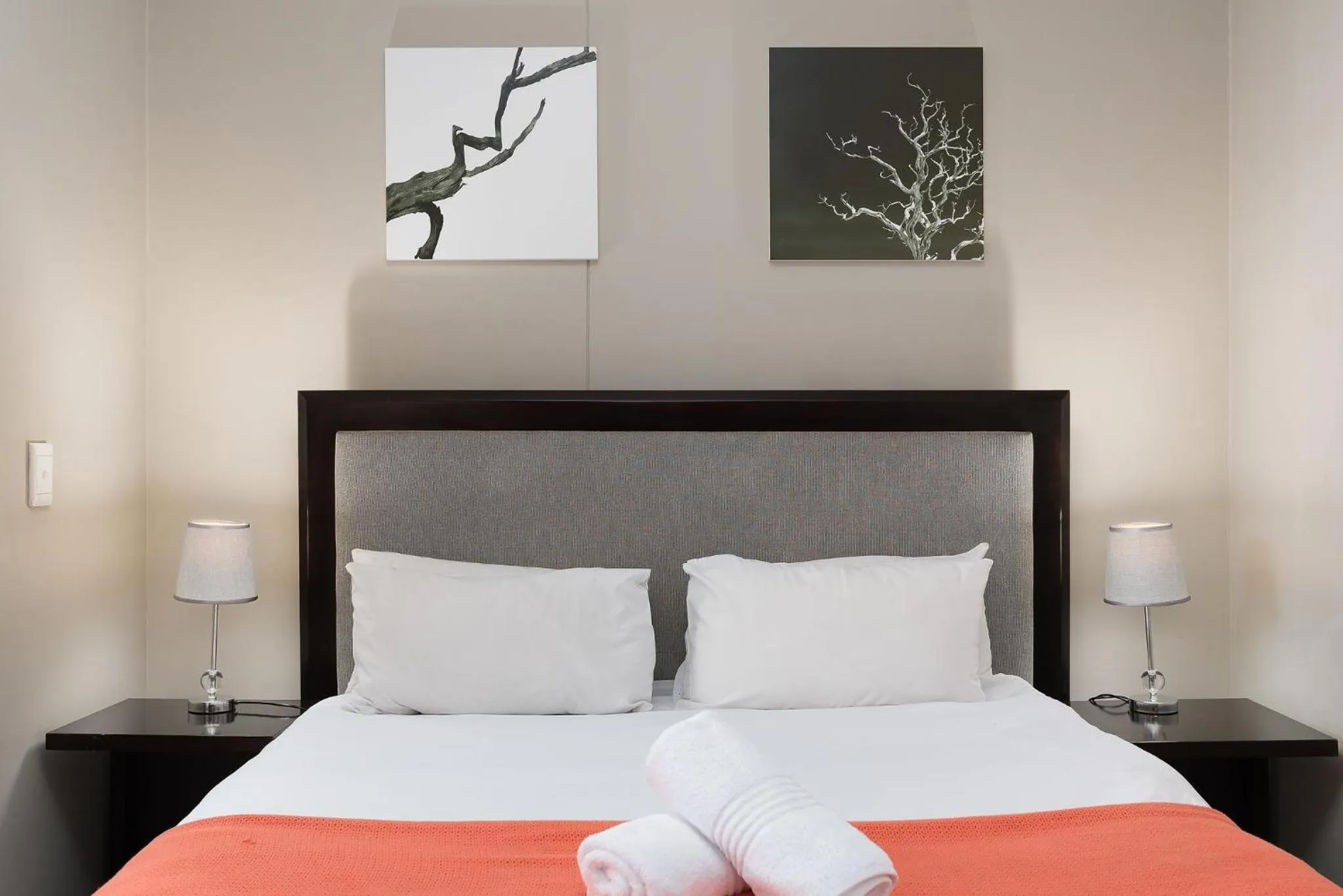 Bed in HarbourEdge Suites by Totalstay