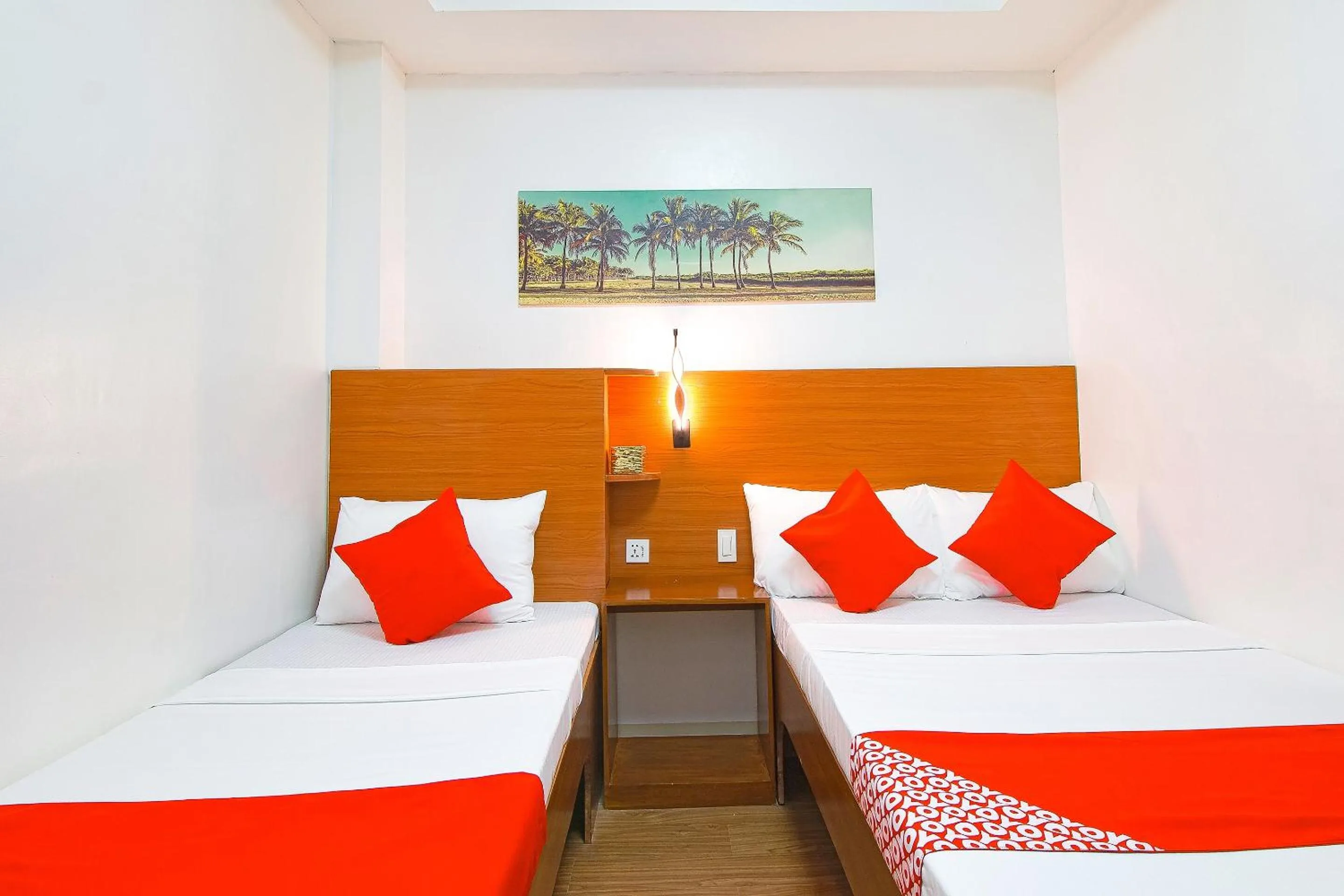 Bedroom, Bed in OYO 685 K Fortune Apartelle