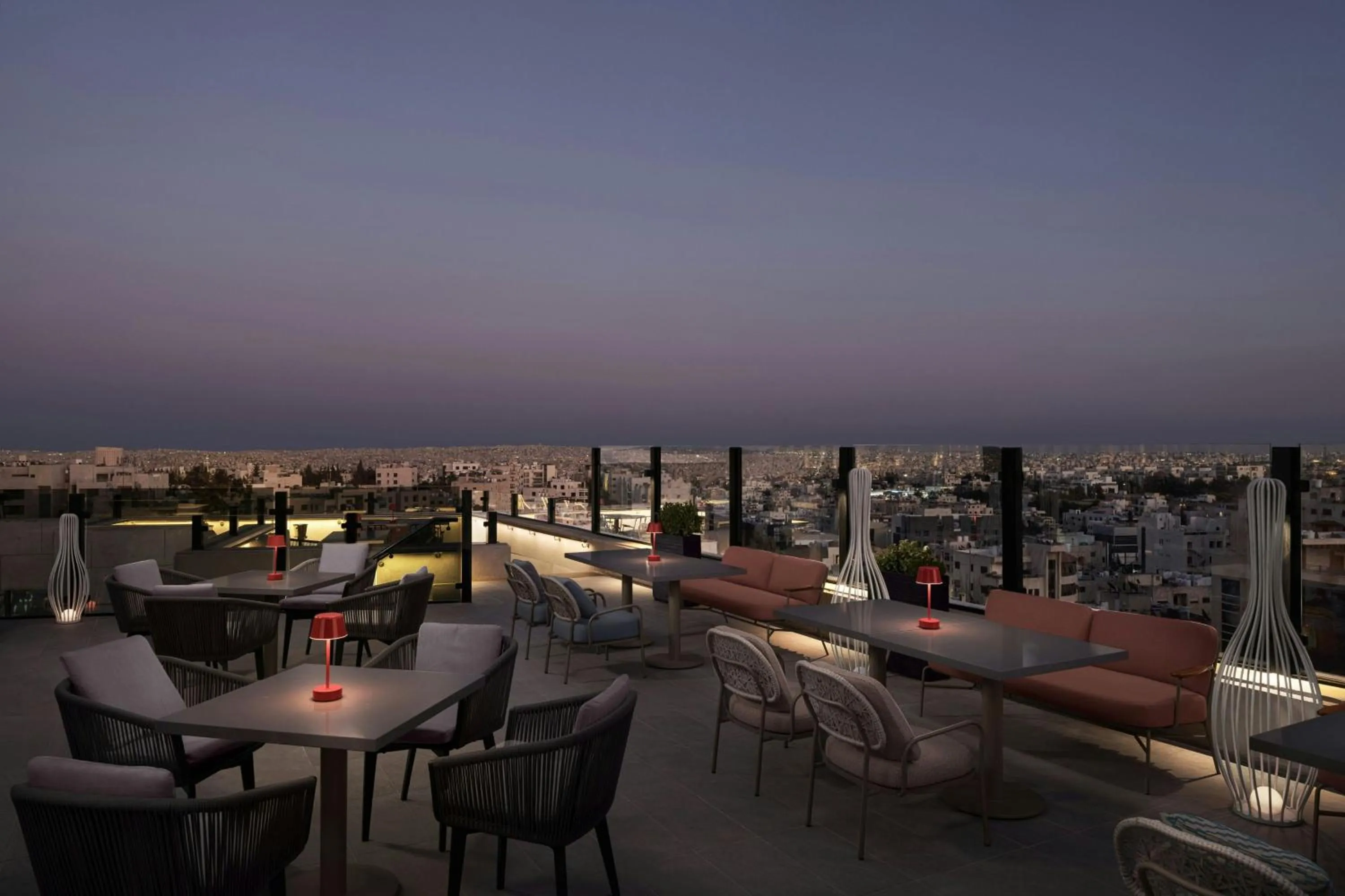 Restaurant/places to eat in Sheraton Amman Al Nabil Hotel