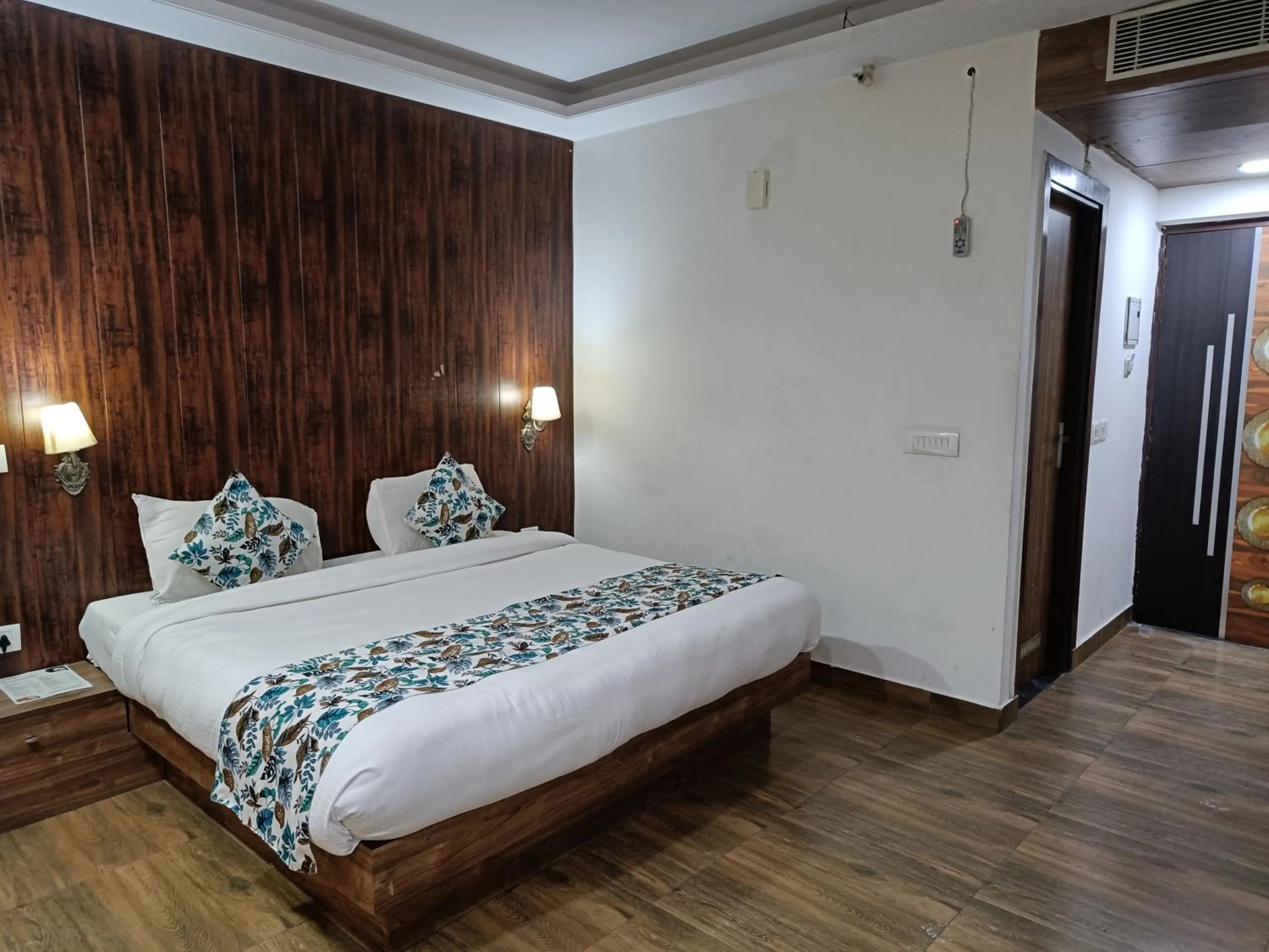 Bed in The Dwelling Paradise