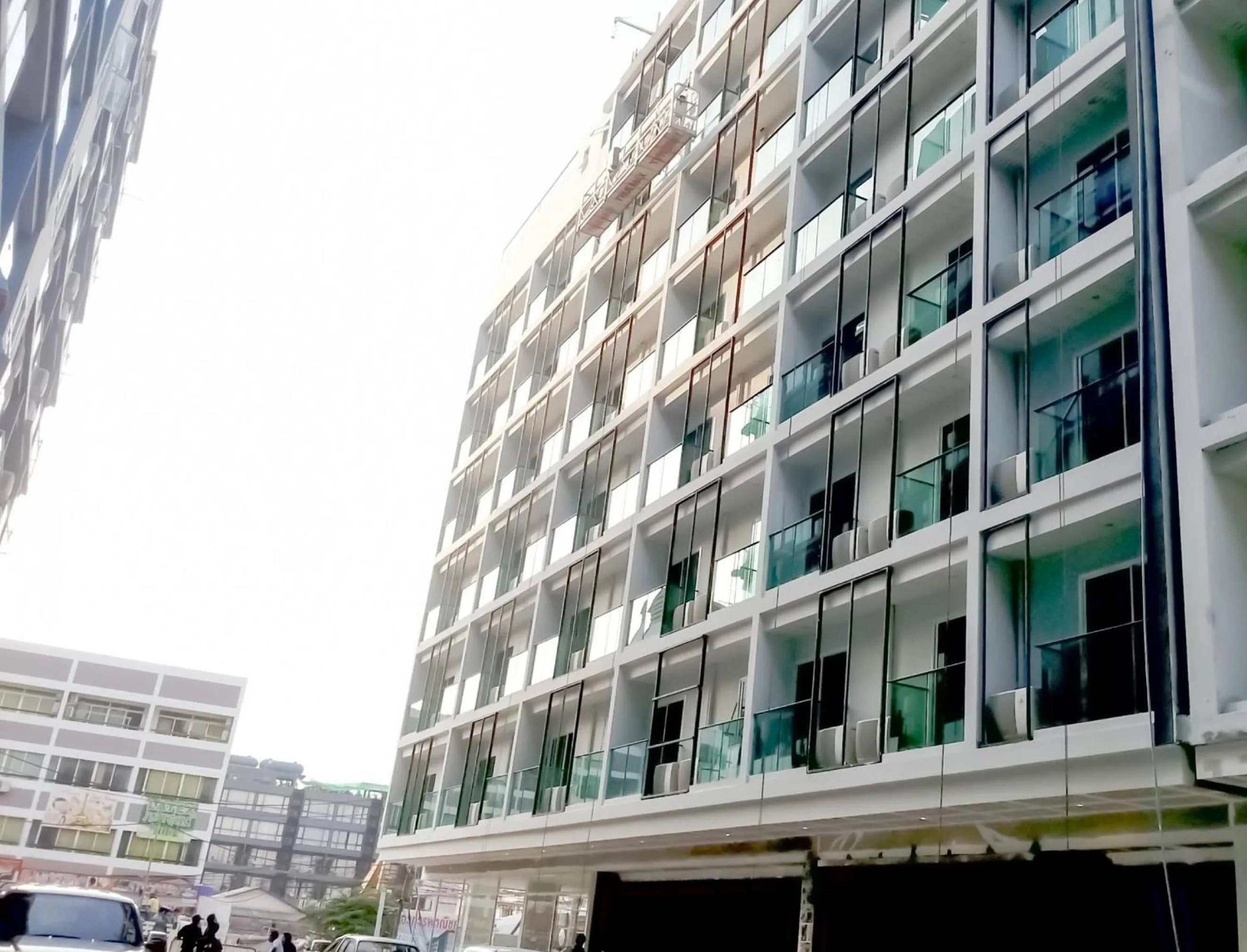 Property building in Mirage Express Patong Phuket Hotel