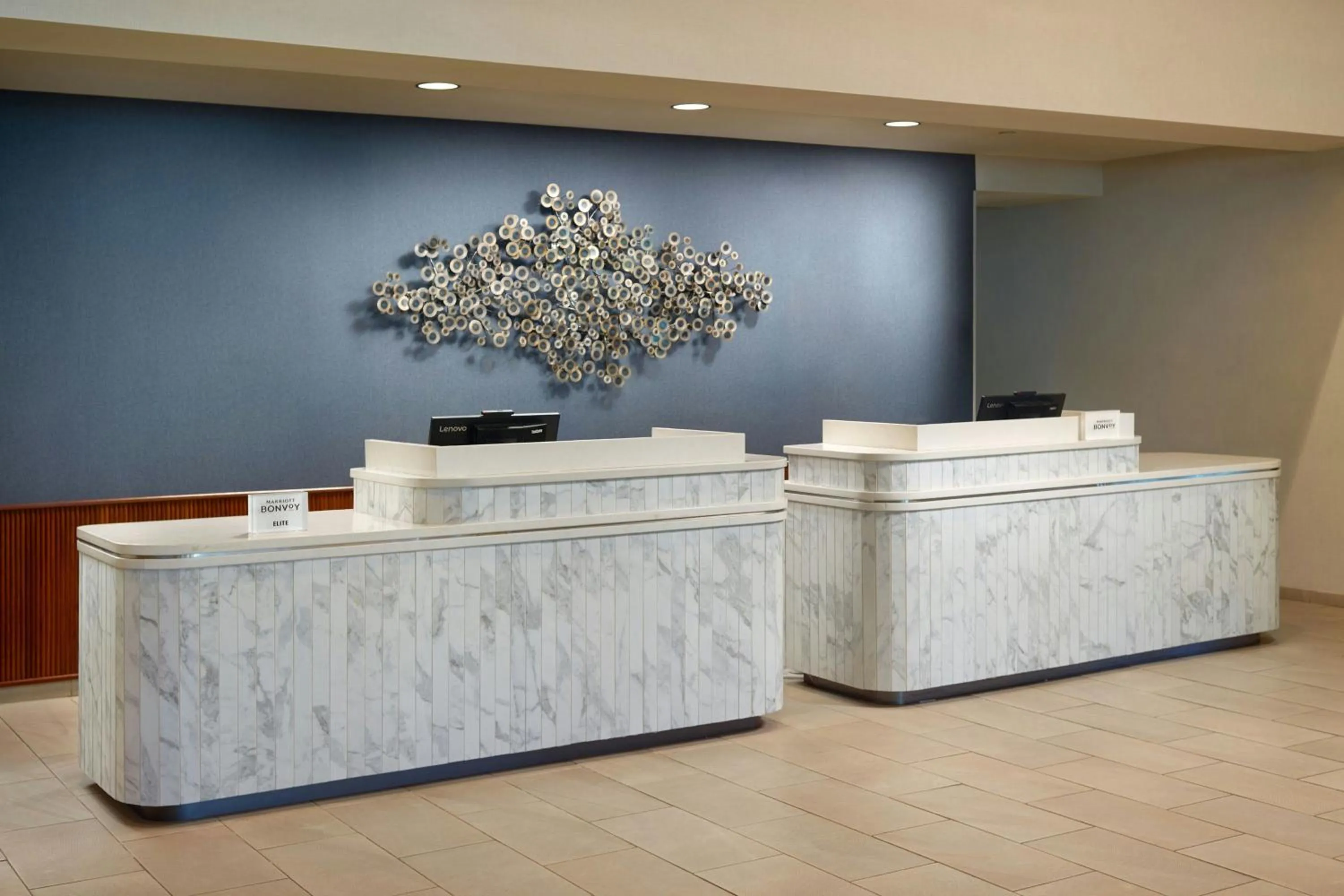 Lobby or reception in Courtyard by Marriott Atlanta Dunwoody