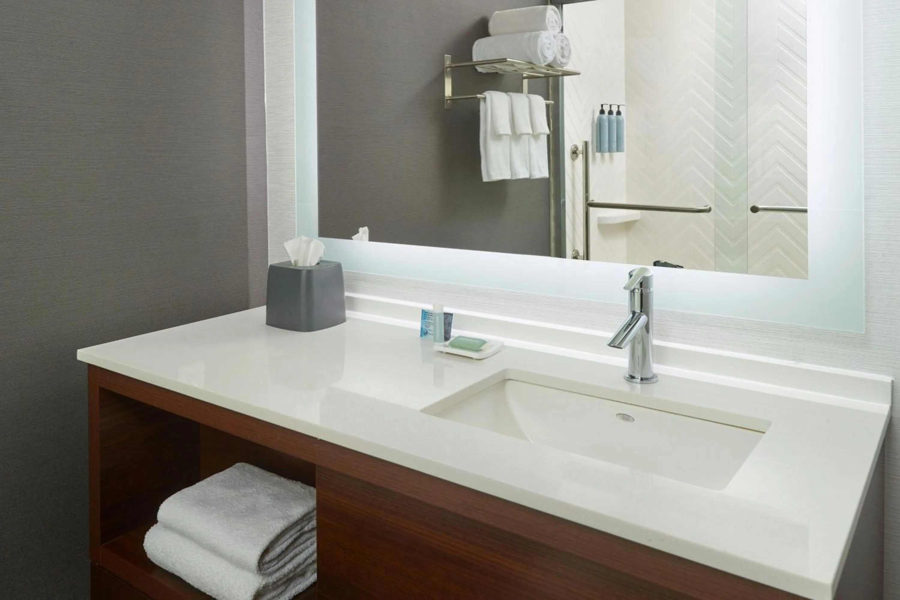 Bathroom in Courtyard by Marriott Atlanta Dunwoody